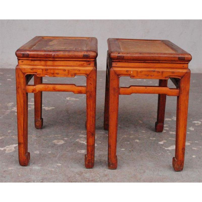 Pair of regional Chinese stool from the 19th century, height 51 cm for a width of 56.5 cm and a depth of 33.5 cm.

Additional information:
Material: Rosewood
Style: Asian

