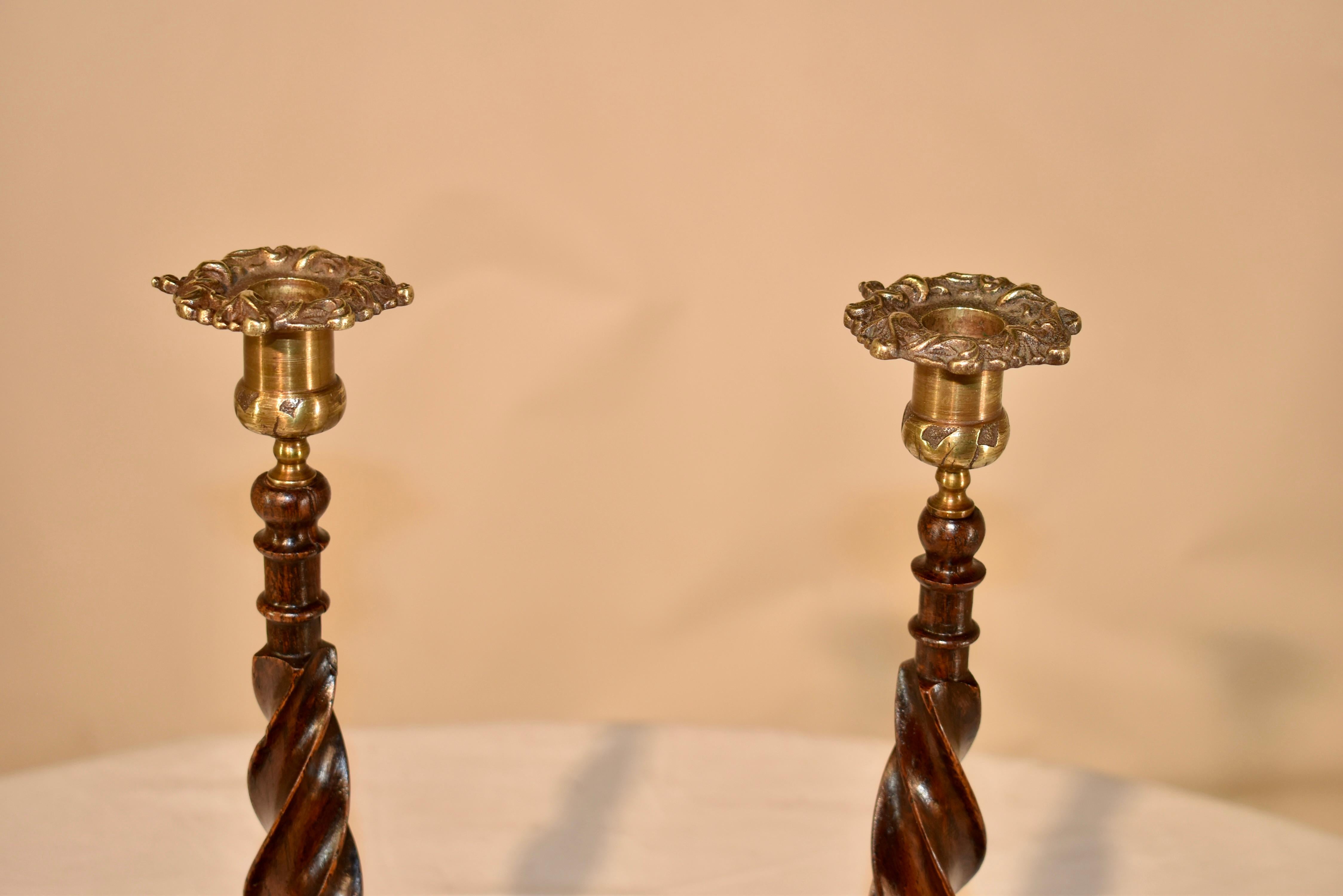 English Pair of 19th Century Ribbon Twist Candlesticks For Sale