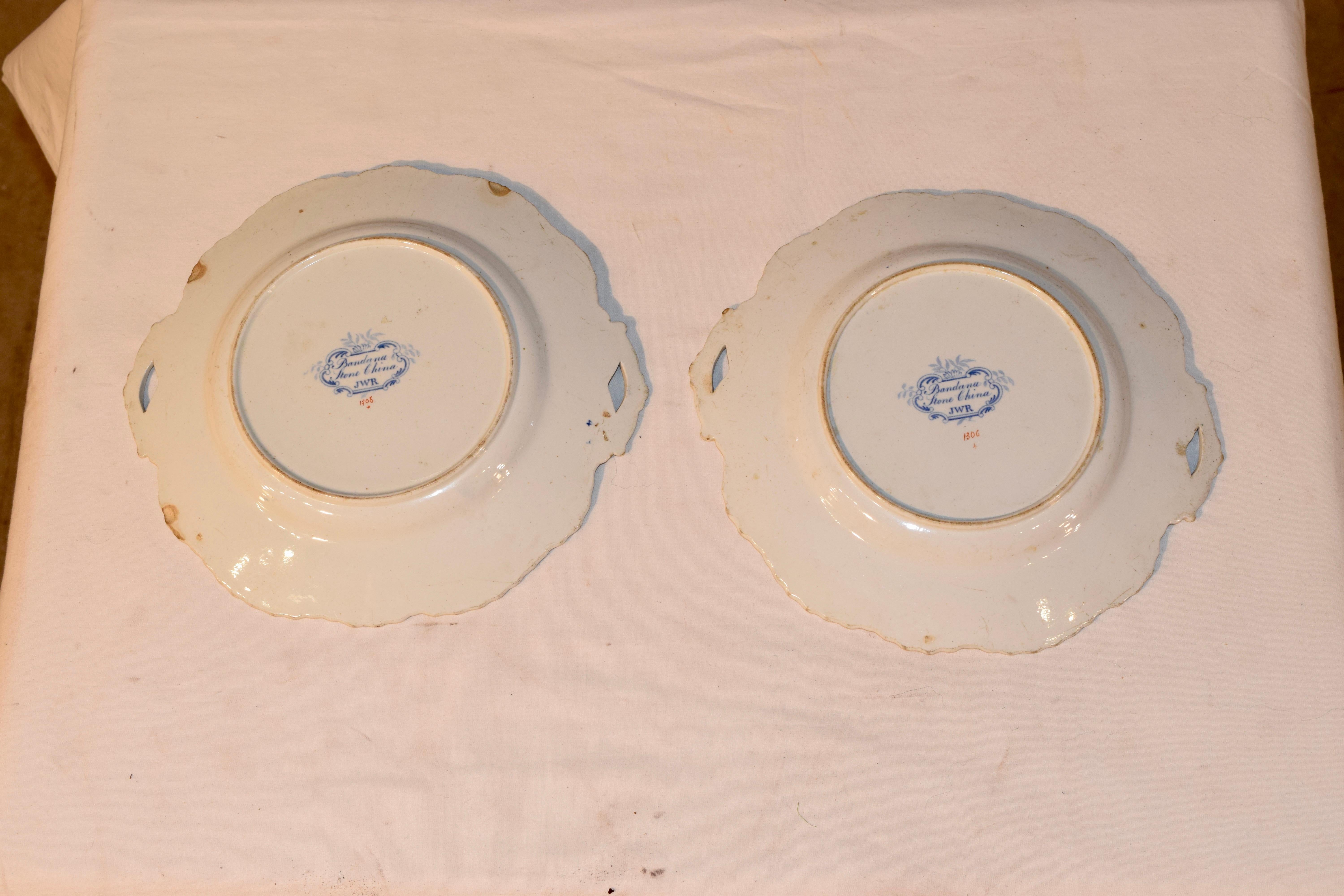Pair of 19th century handled sandwich plates by Ridgway in the highly collectible 