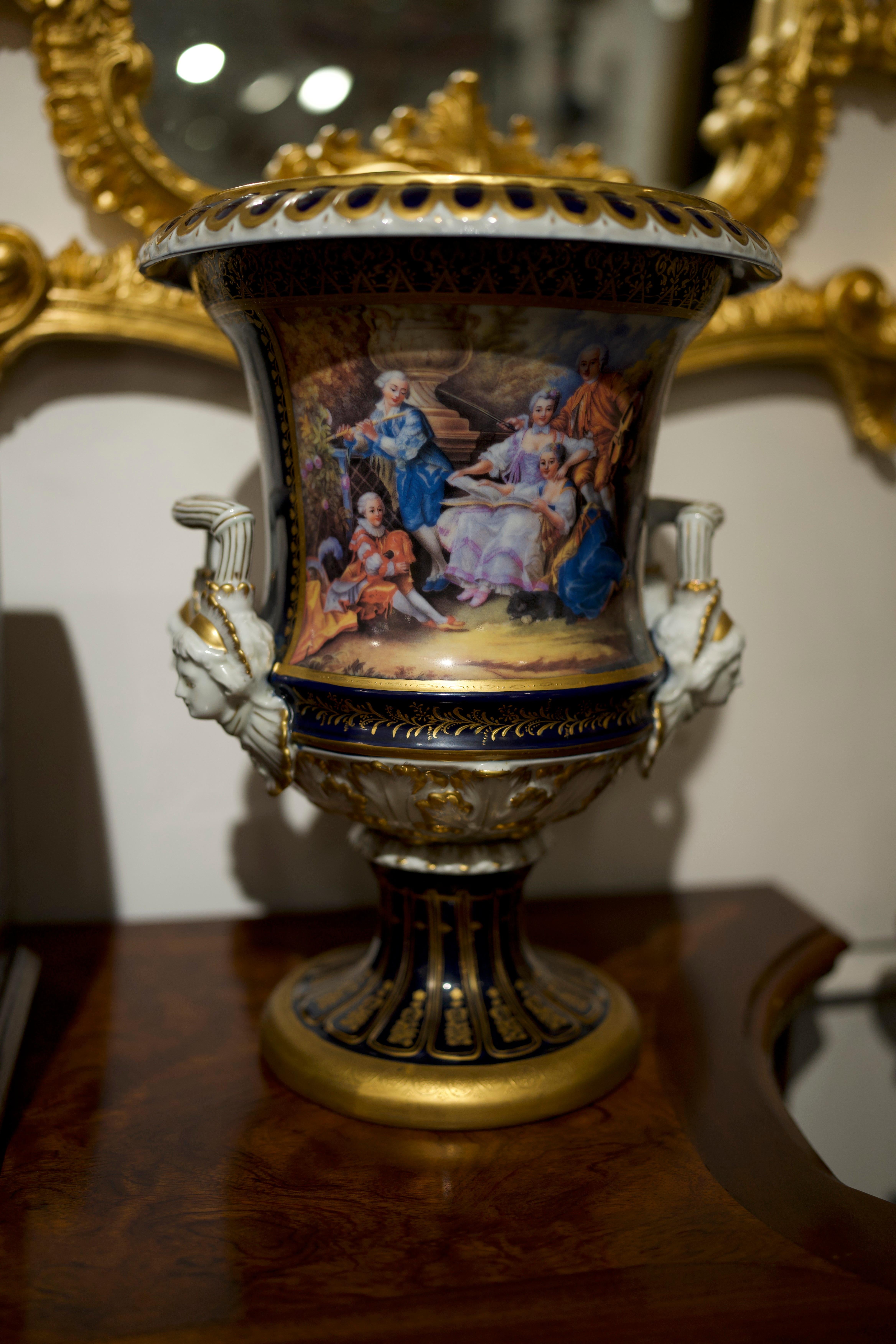 European Pair of 19th Century Royal Vienna Urns For Sale