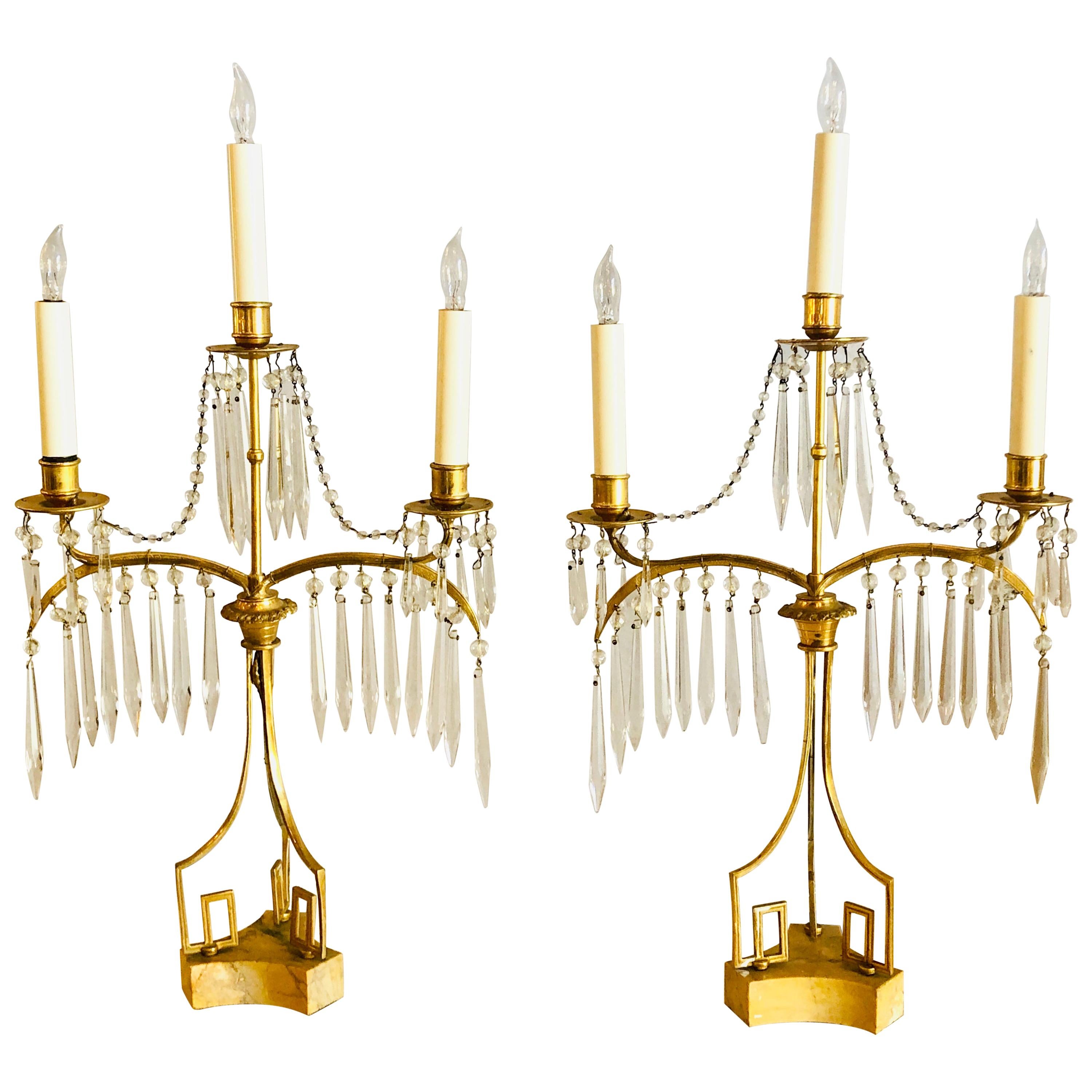 Paire de lampes de bureau russes néoclassiques du XIXe siècle en bronze doré du XIXe siècle