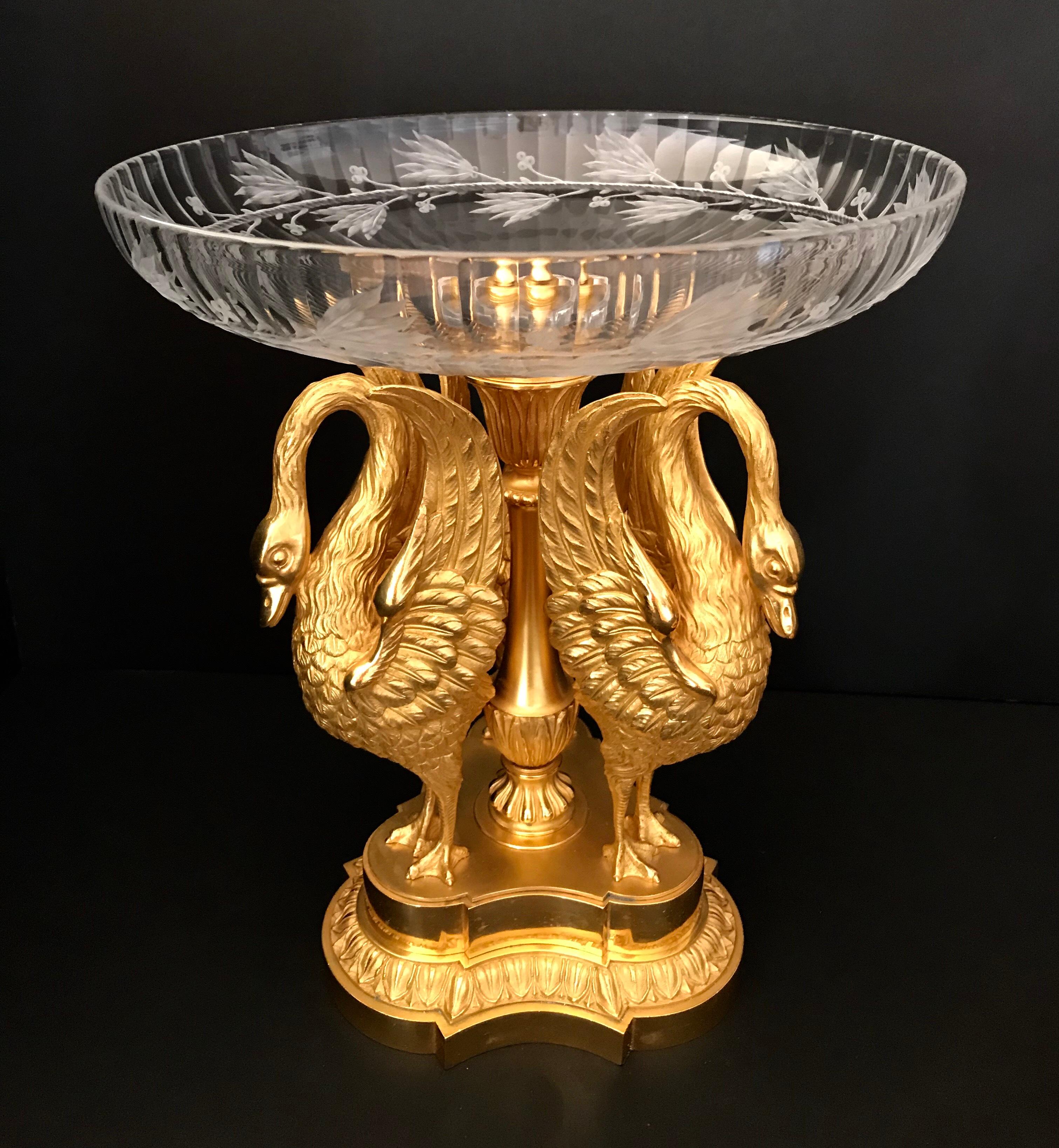 Neoclassical Pair of 19th Century Russian Ormolu and Baccarat Cut Crystal Swan Centerpieces For Sale