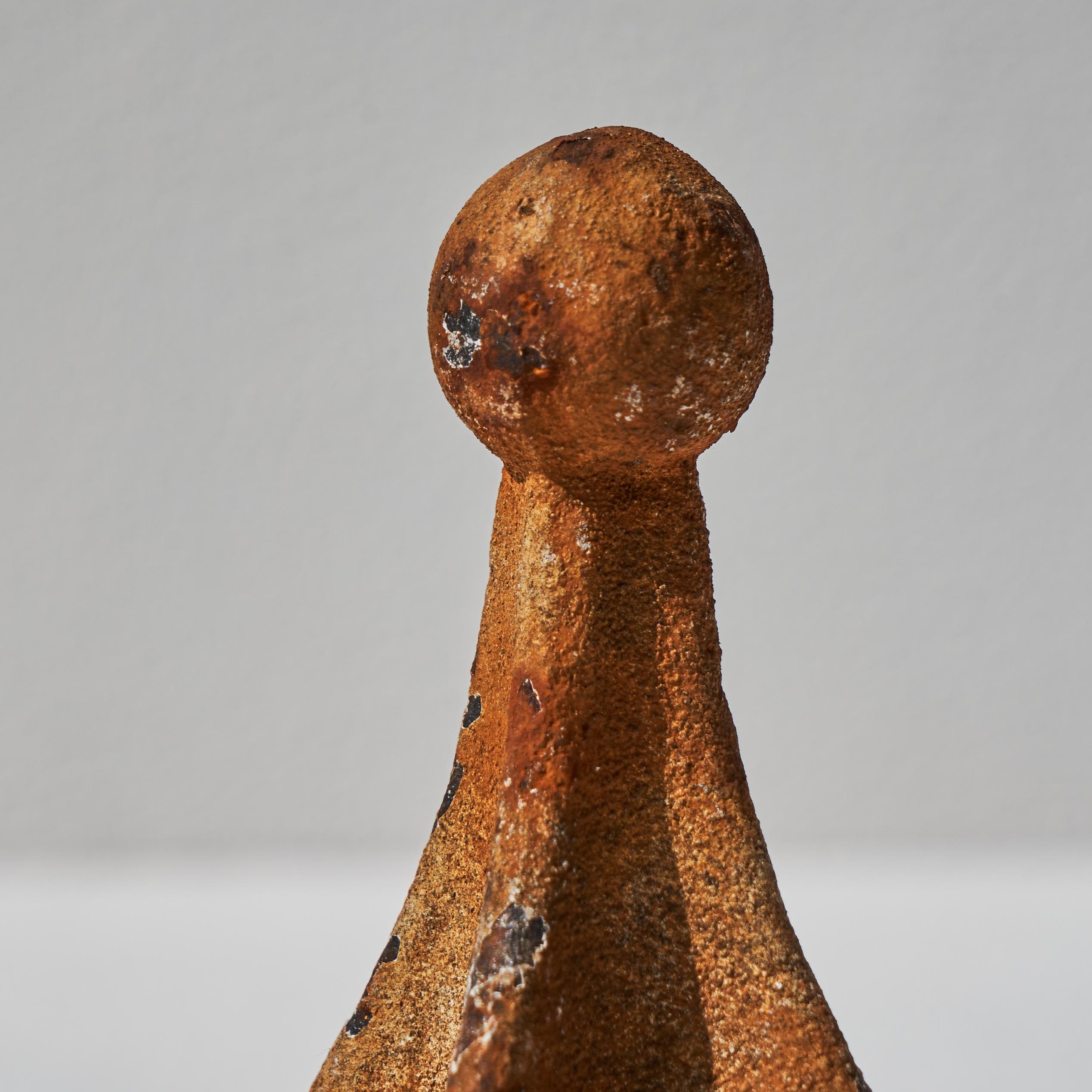 Pair of 19th Century Rusted Finials For Sale 1