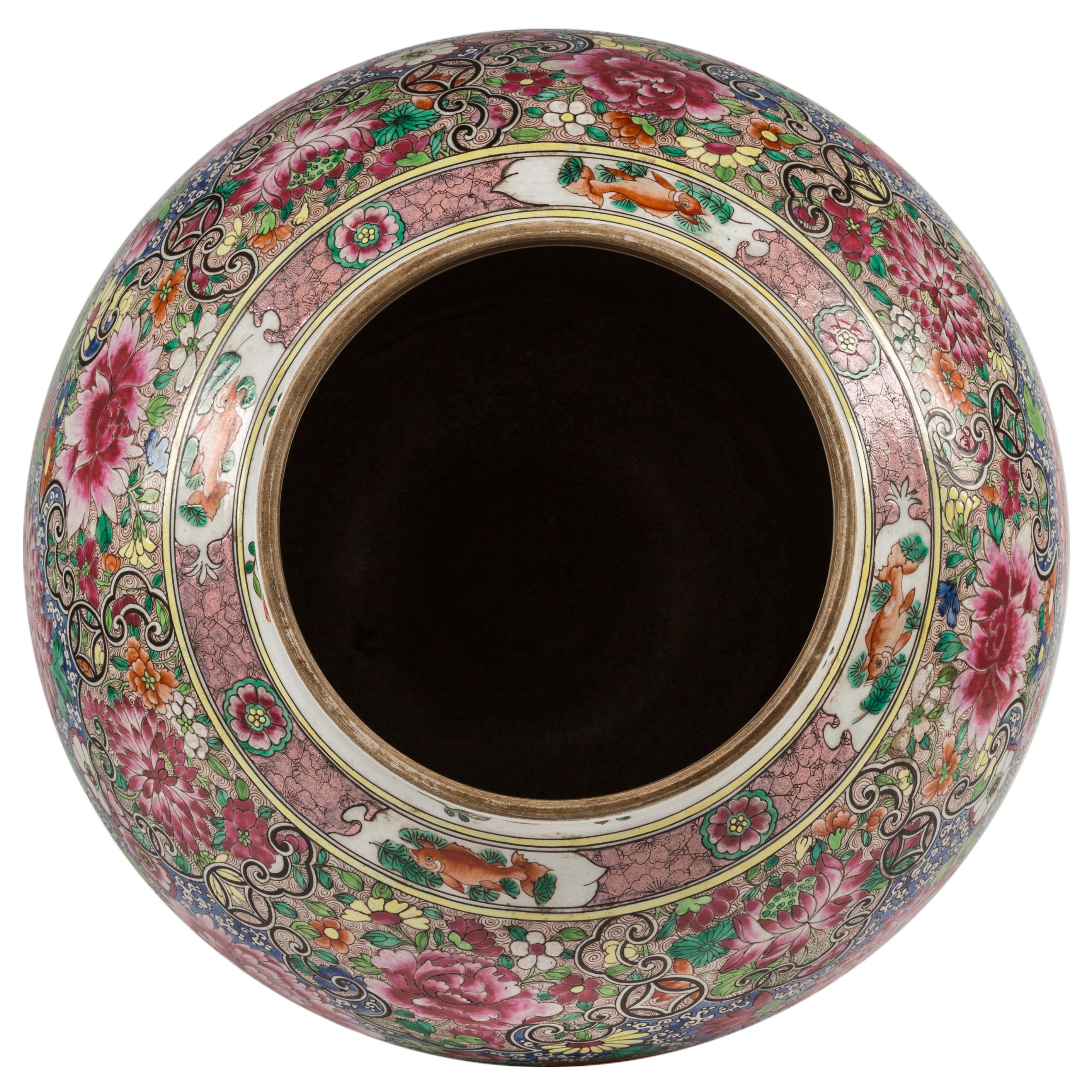 Pair of 19th Century Samson Edmé et Cie Porcelain Jars with Chinese Motif For Sale 6