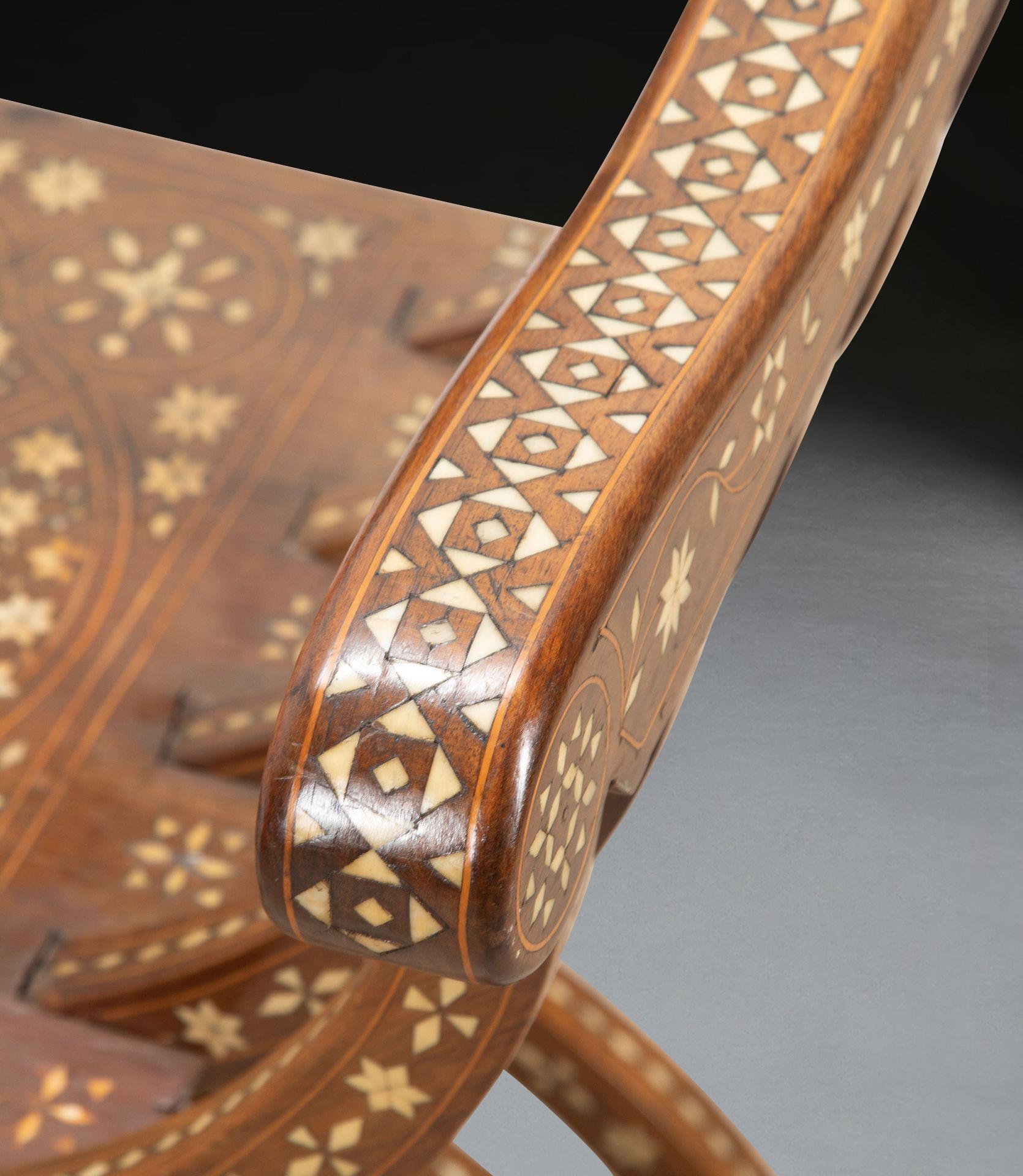 Pair of 19th Century Savonarola Chairs 6