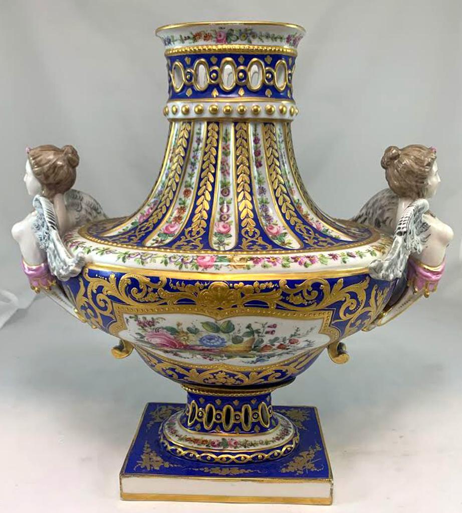 Pair of 19th Century Sèvres Hand Painted Reticulated Covered Urns 9