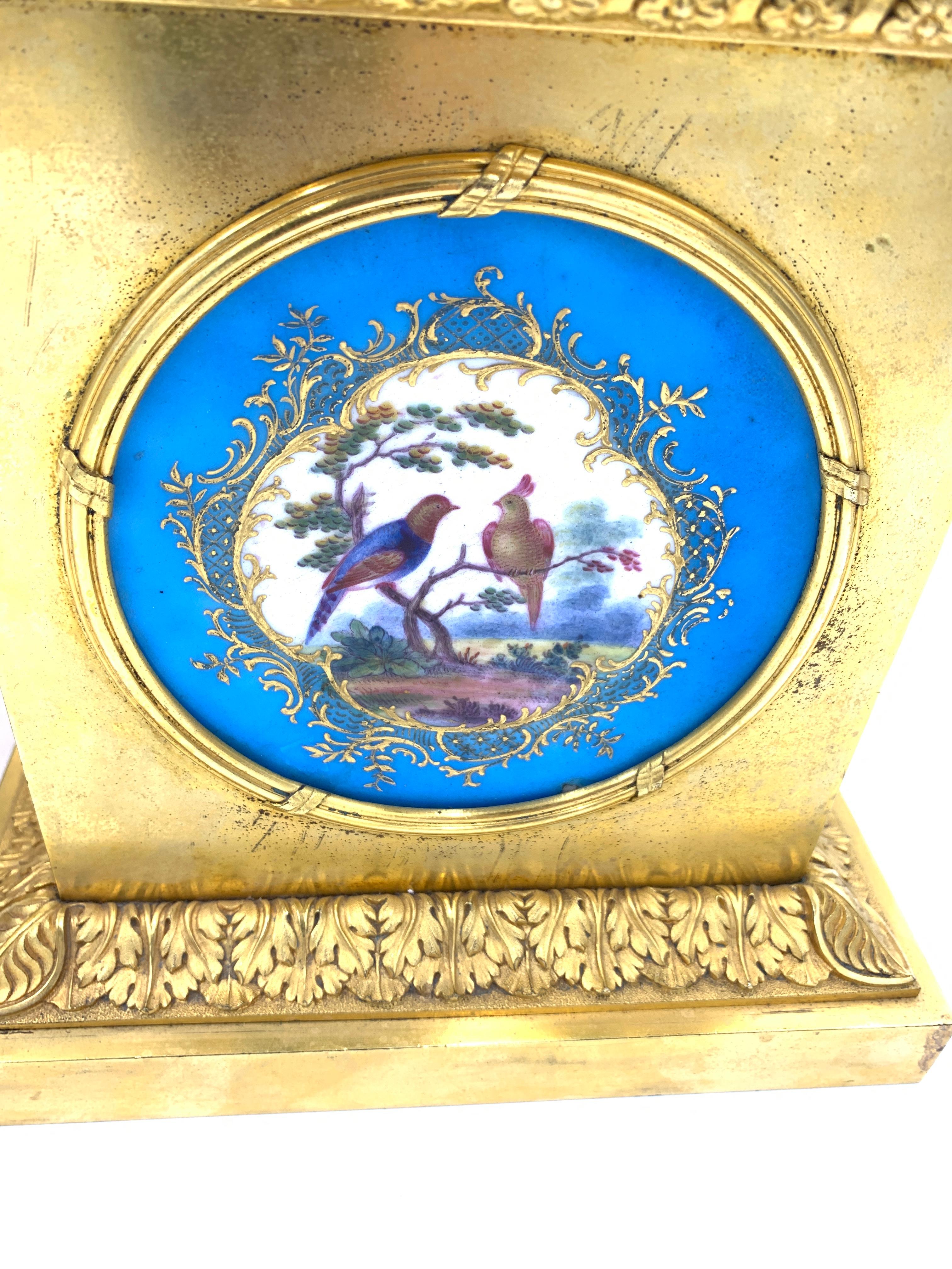 Paire de Stand de style Sèvres du 19ème siècle en vente 2