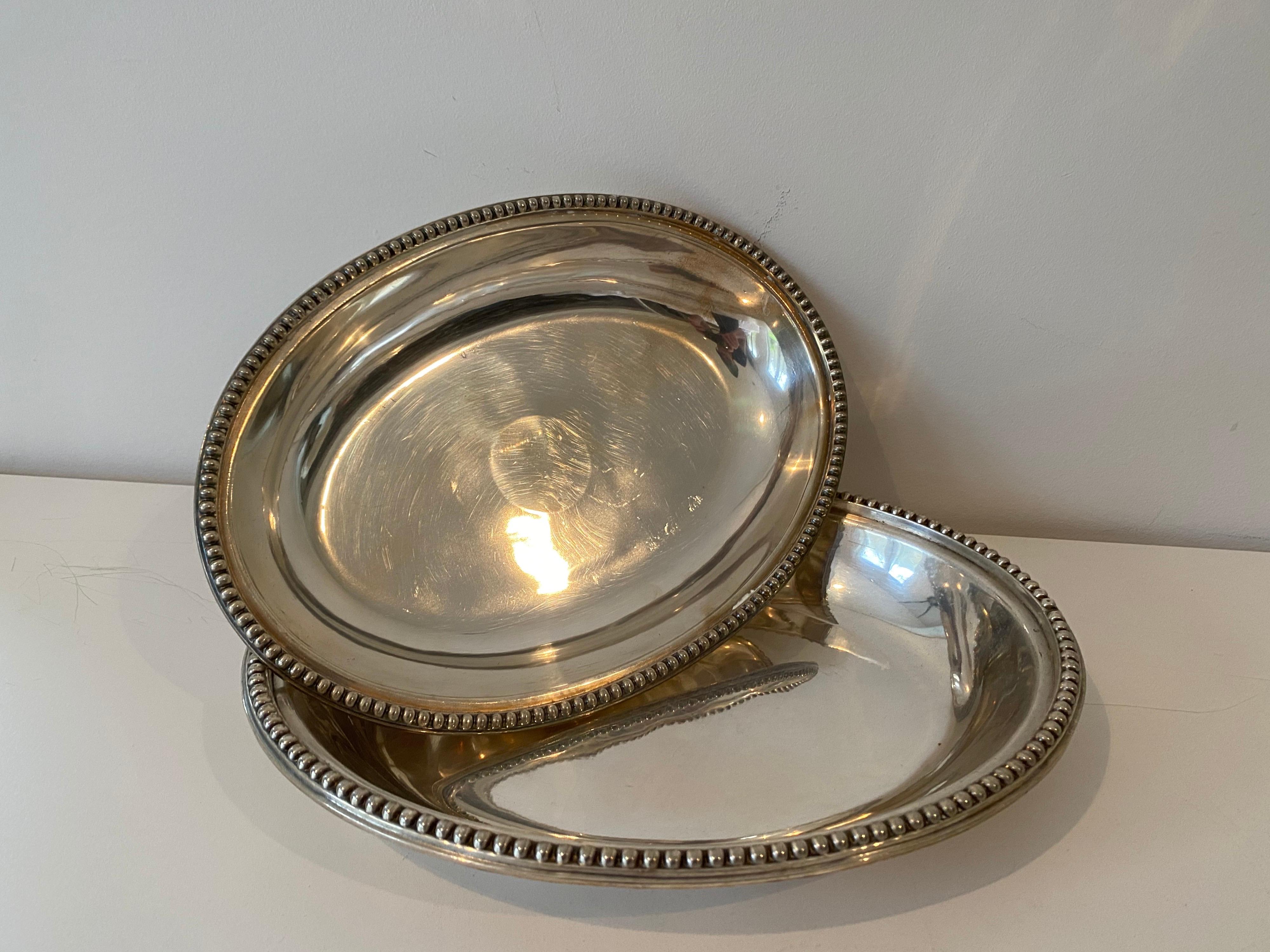 Pair of 19th Century Sheffield Silver Plated Covered Tureens For Sale 3