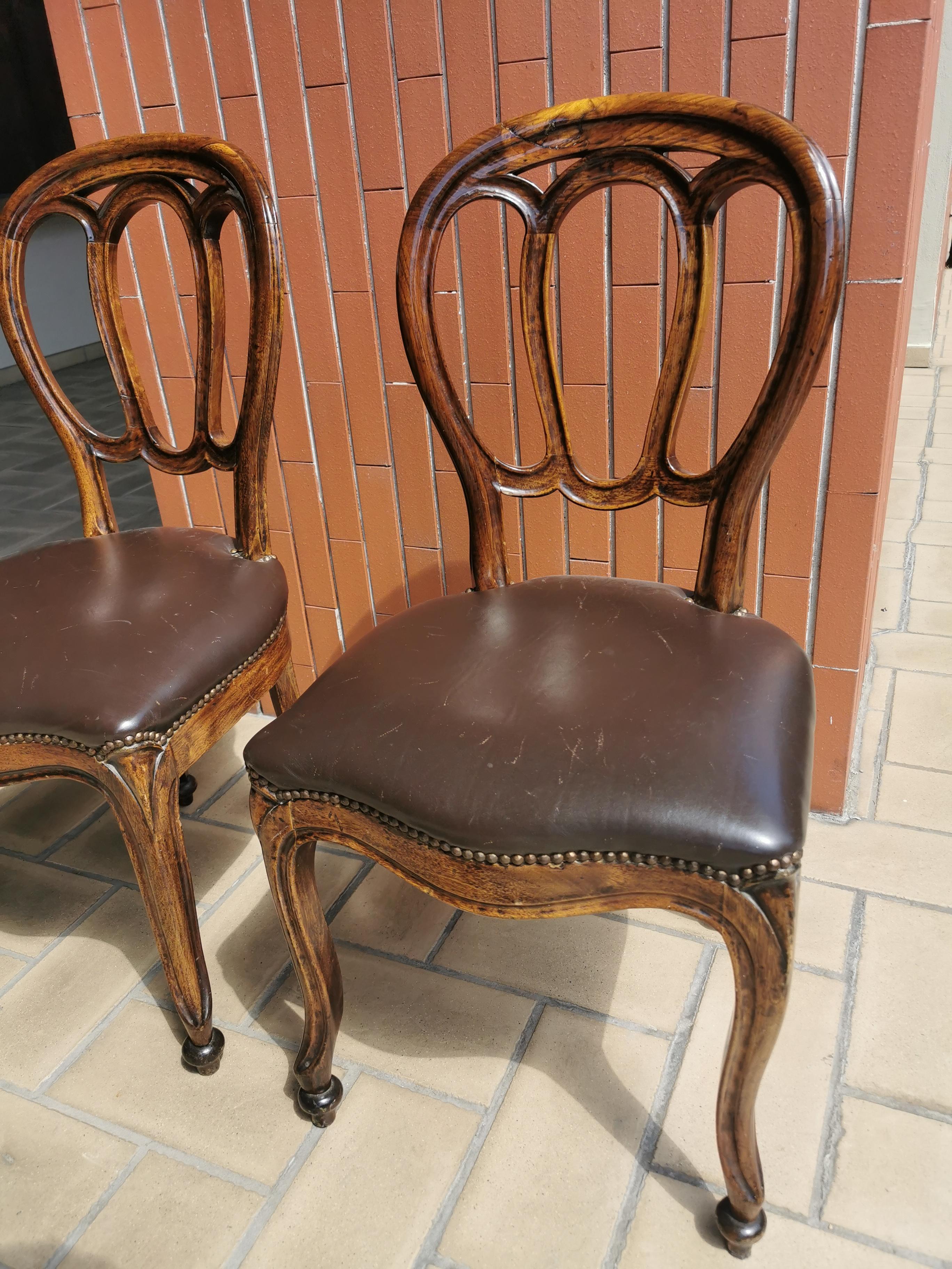 Louis Philippe Pair of 19th Century Side Chairs, Walnut, Leather, circa 1840 Italy For Sale