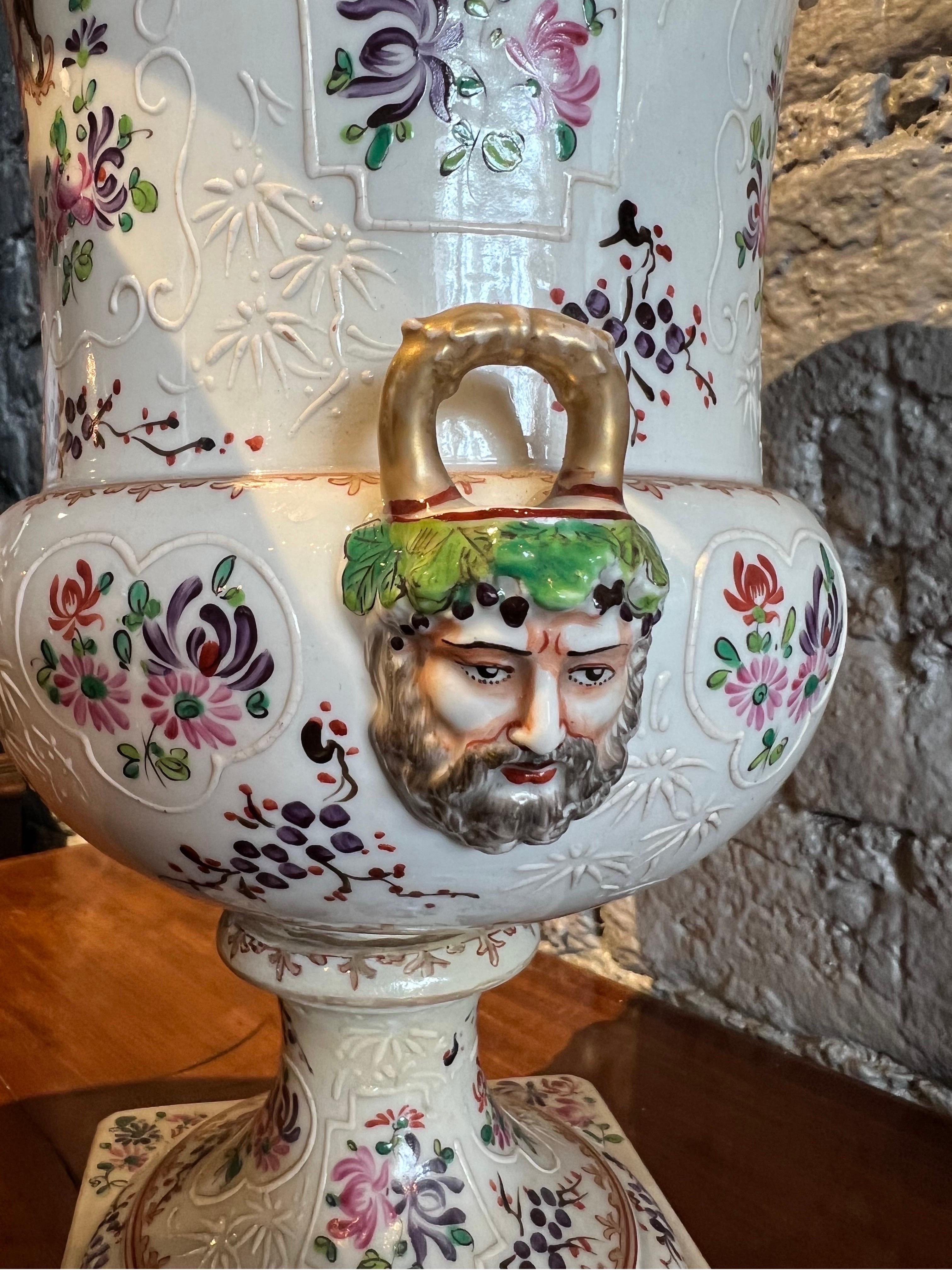 Pair of 19th Century Signed French Urns by Samson In Good Condition For Sale In Charleston, SC