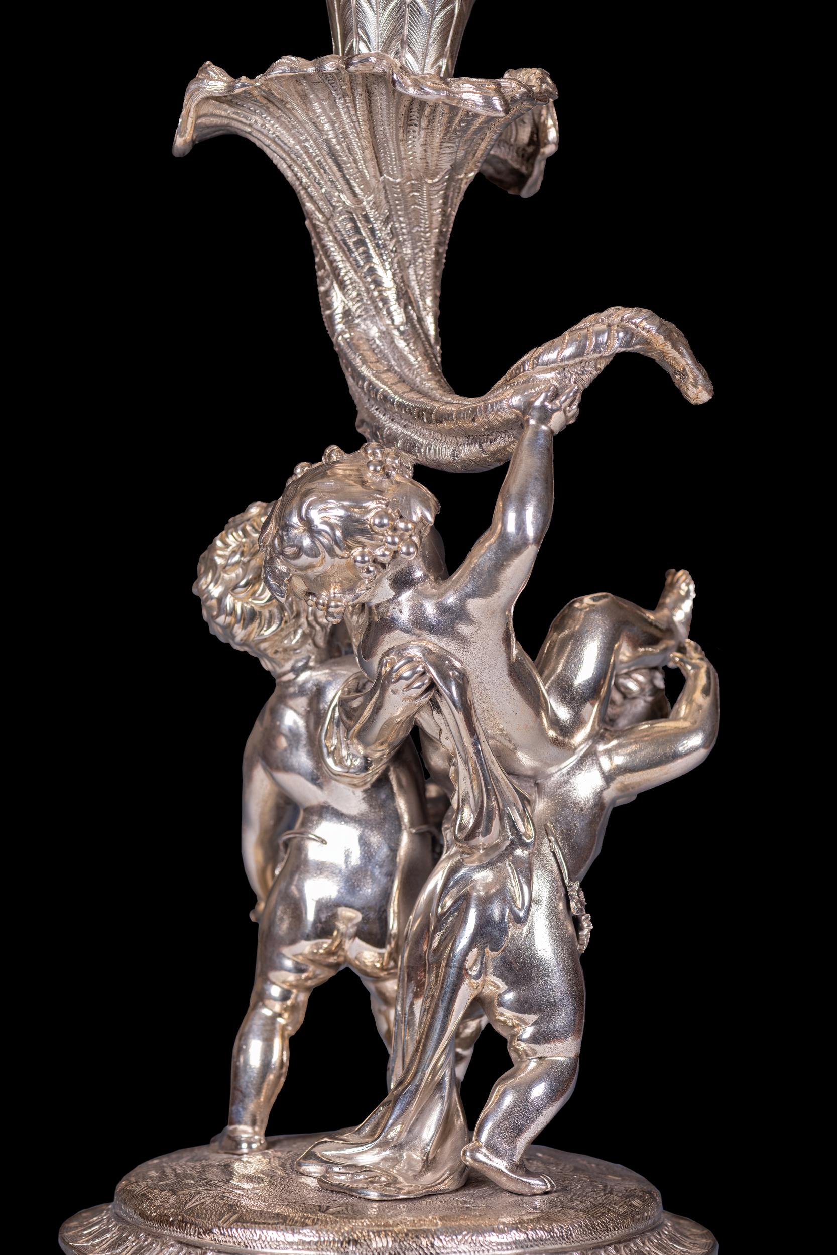 Coppia di candelabri d'argento del 19° secolo, Mortimer & Roskill, Storr & Mortimer, in ritardo in vendita 4