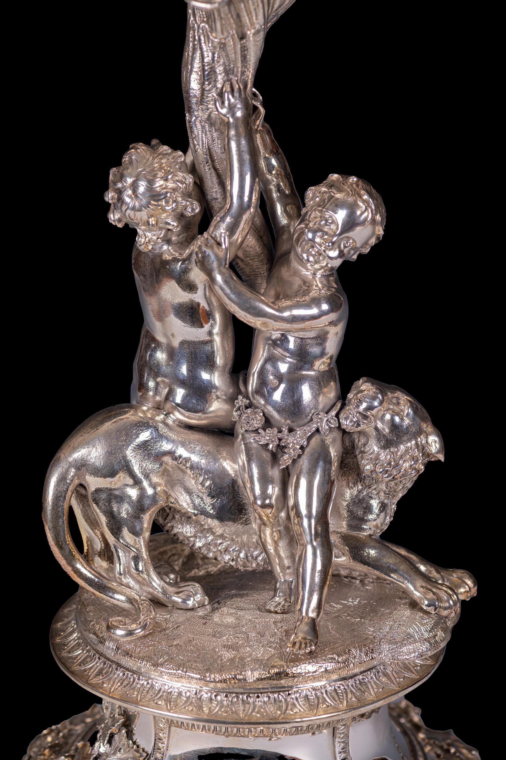 Coppia di candelabri d'argento del 19° secolo, Mortimer & Roskill, Storr & Mortimer, in ritardo in vendita 5