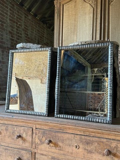 Paire de miroirs muraux en argent du 19e siècle