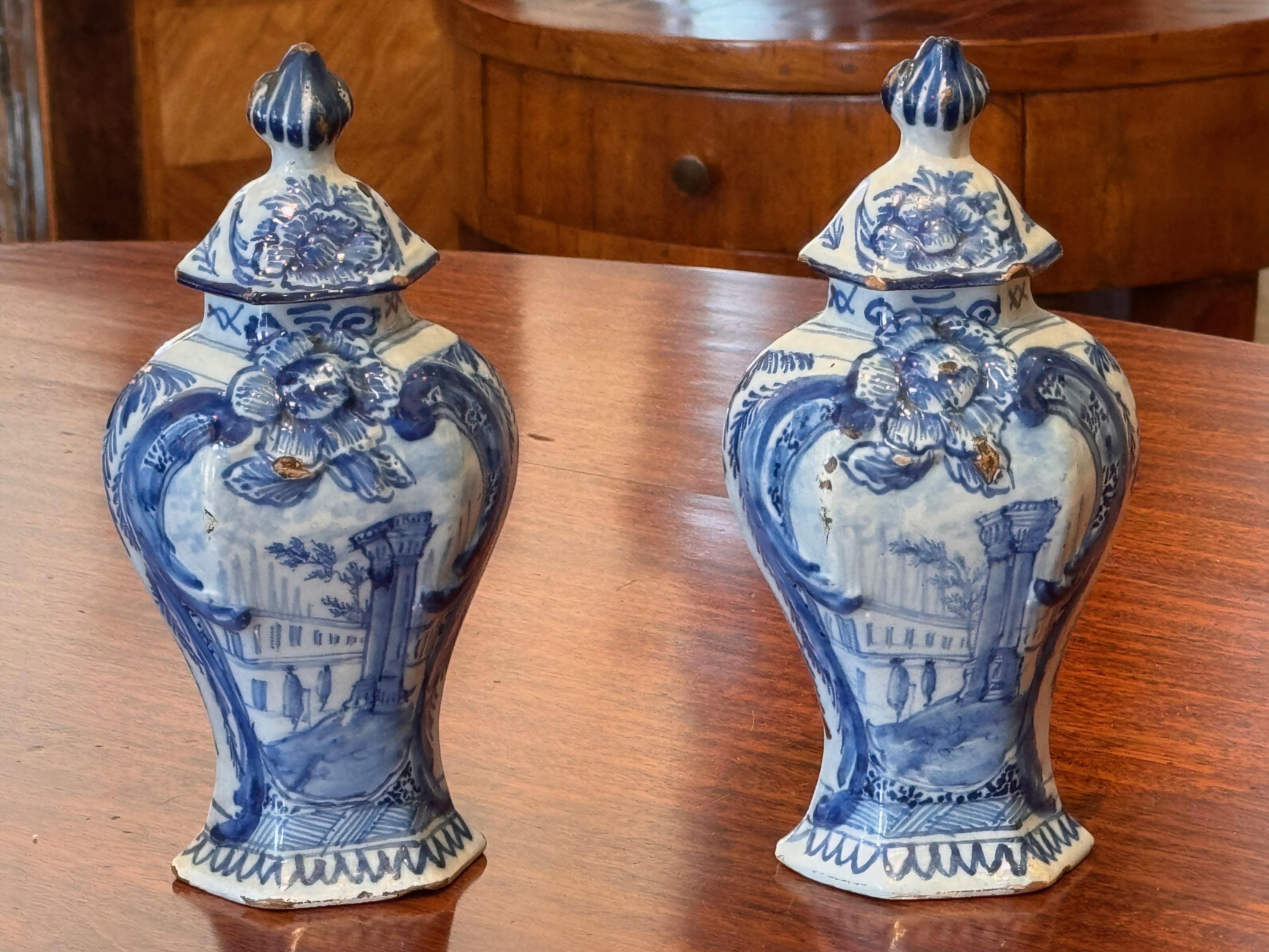 Pair of 19th Century Small Delft Vases For Sale 2