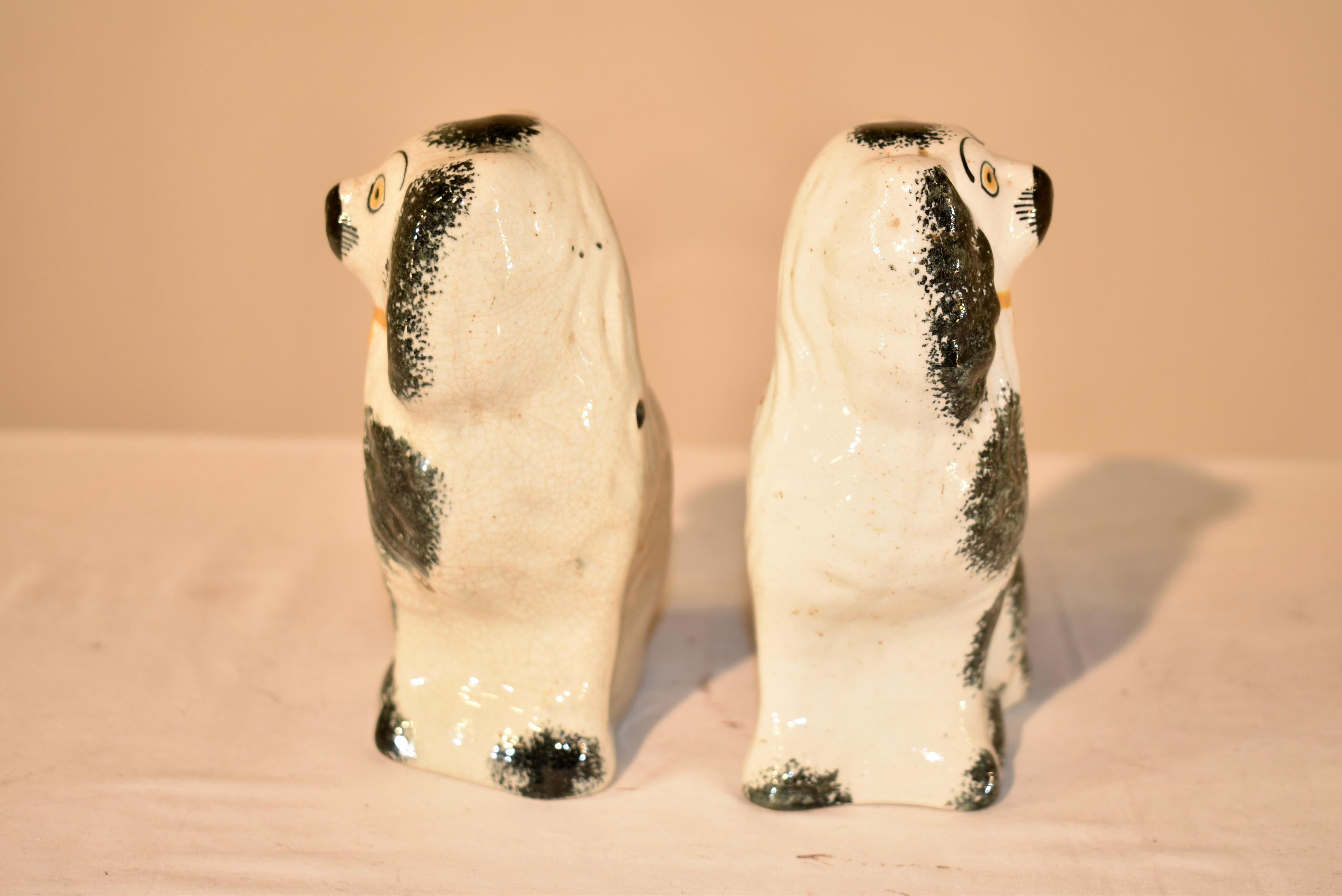 Ceramic Pair of 19th Century Small Staffordshire Spaniels For Sale