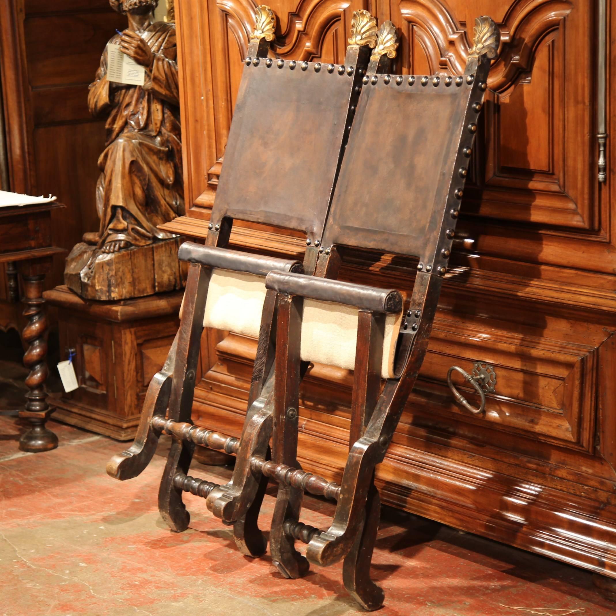 Hand-Carved Pair of 19th Century Spanish Carved Walnut Folding Chairs with Original Leather
