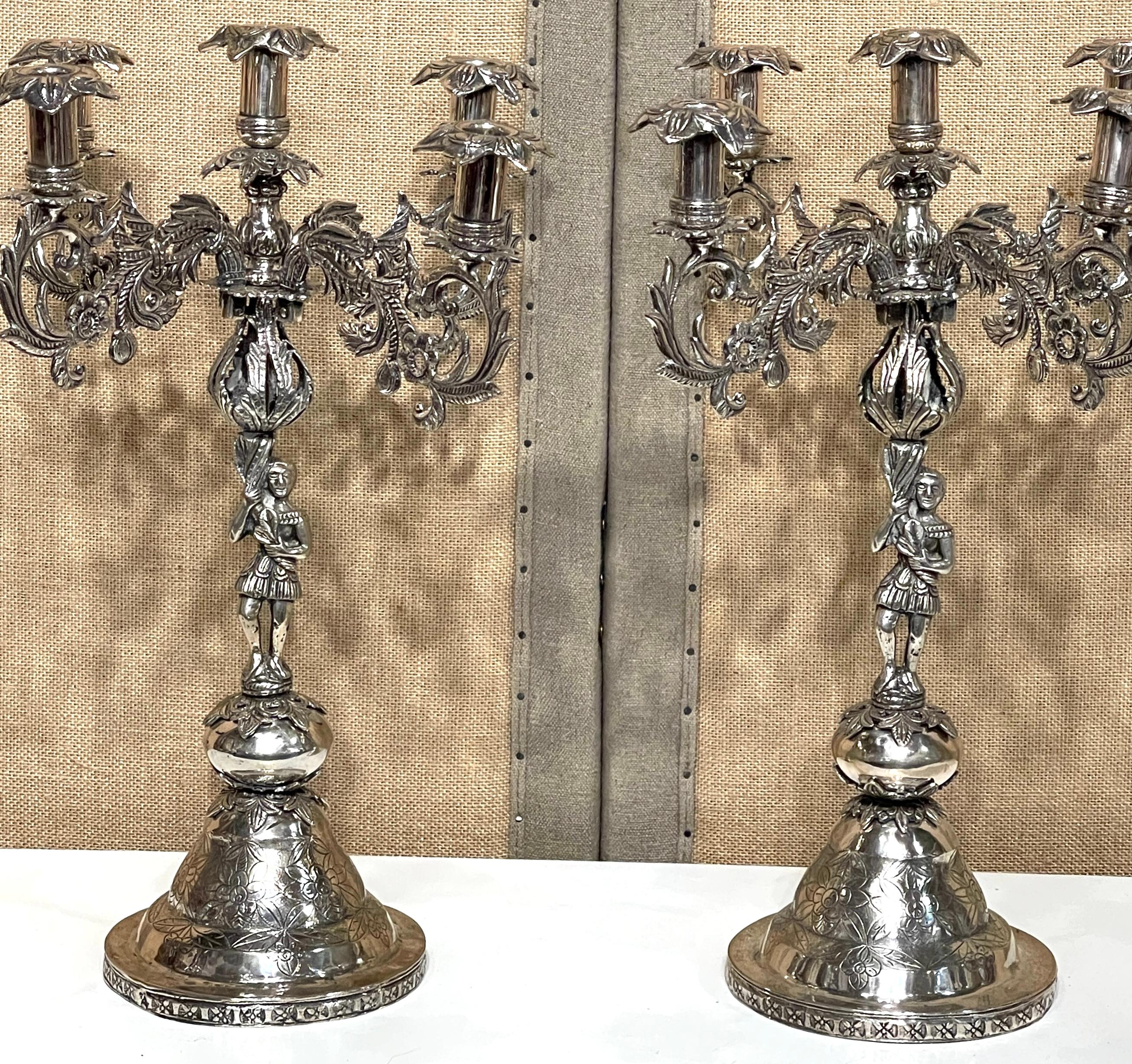 Peruvian Pair of 19th Century Spanish Colonial Exotic Tobacco Leaf 5-Light Candelabra For Sale