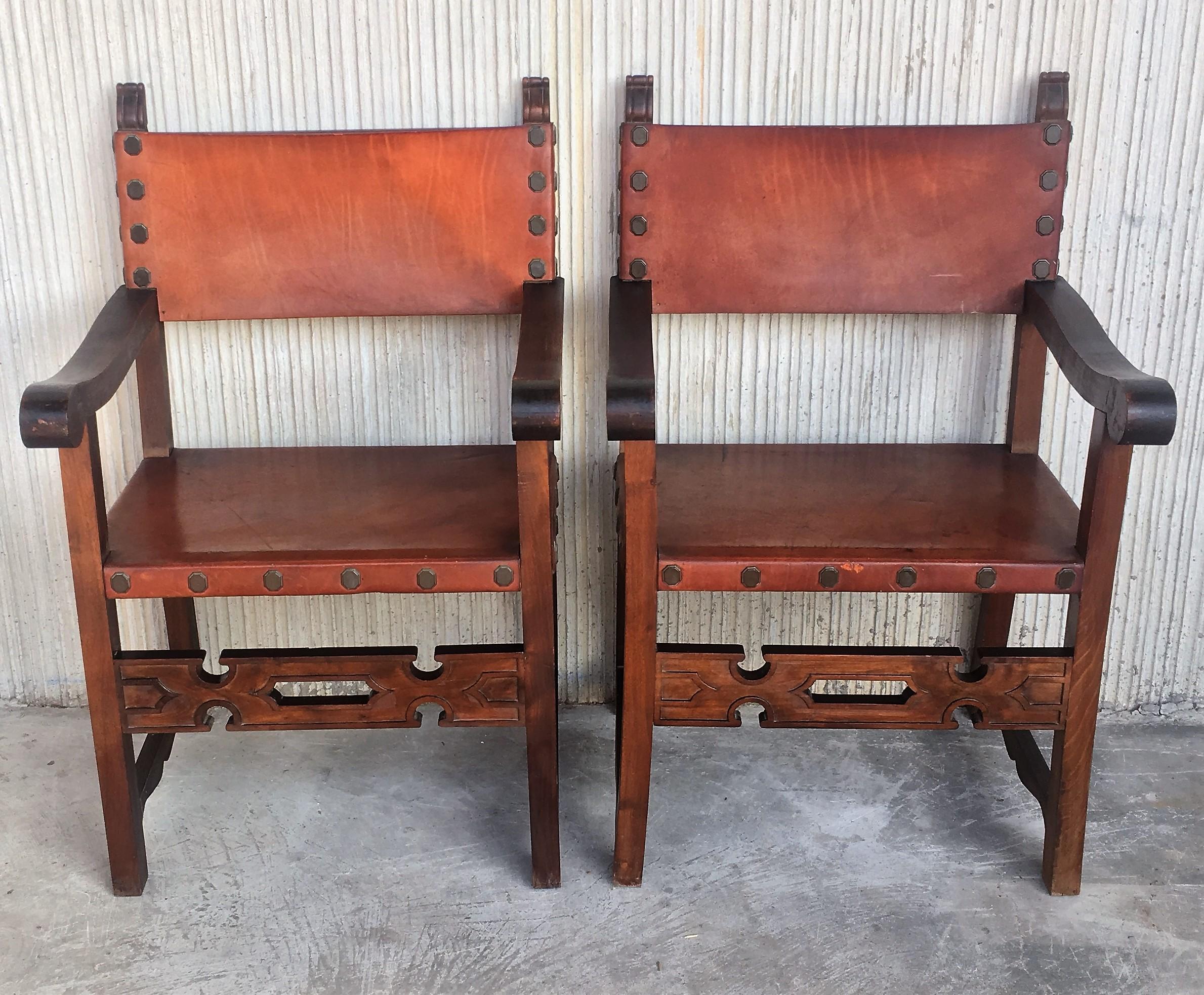 Baroque Pair of 19th Century Spanish Colonial Style Carved Armchairs with Leather