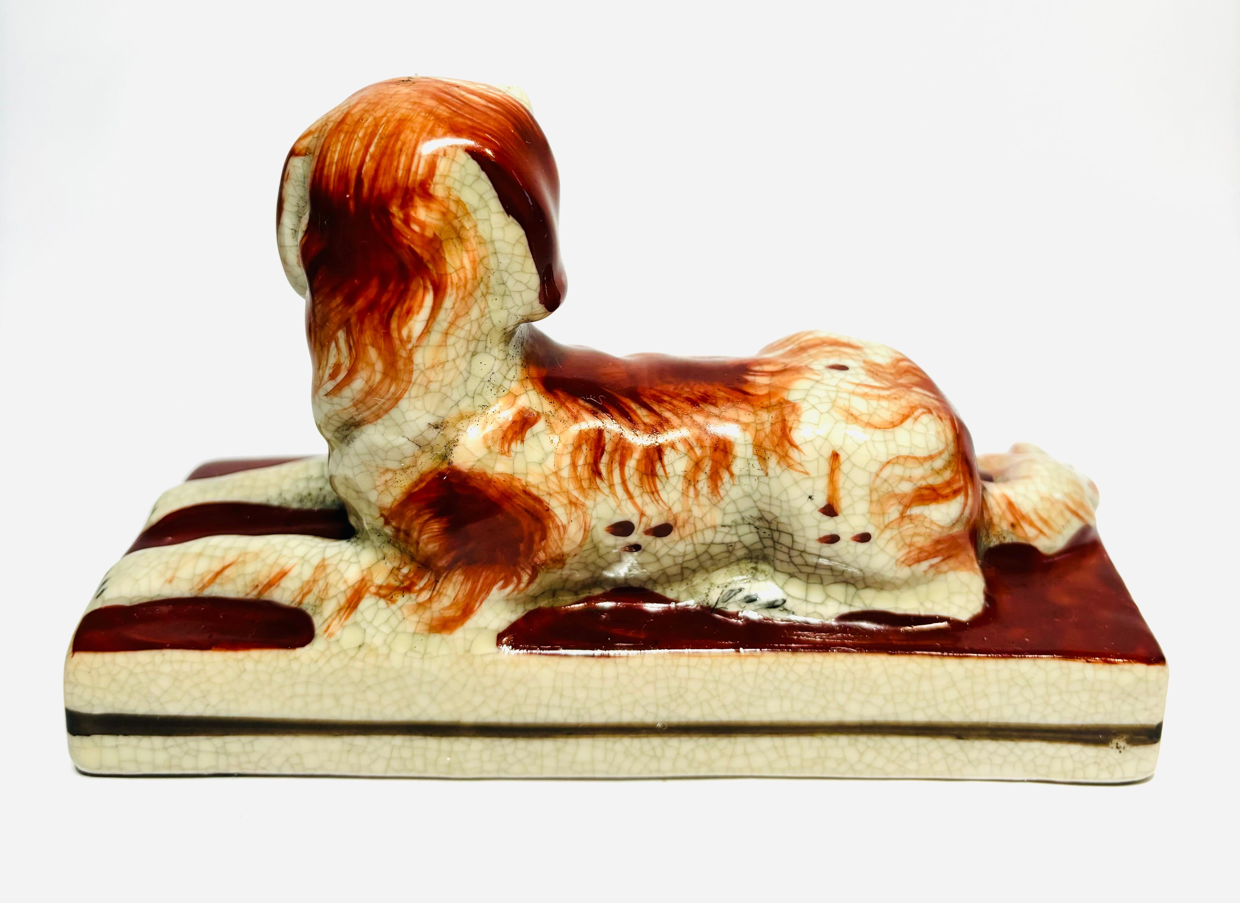 Pair of 19th Century Staffordshire Recumbent Greyhound Dogs. Charming Faces In Good Condition For Sale In West Palm Beach, FL