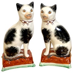 Antique Pair of 19th Century Staffordshire Seated Cats