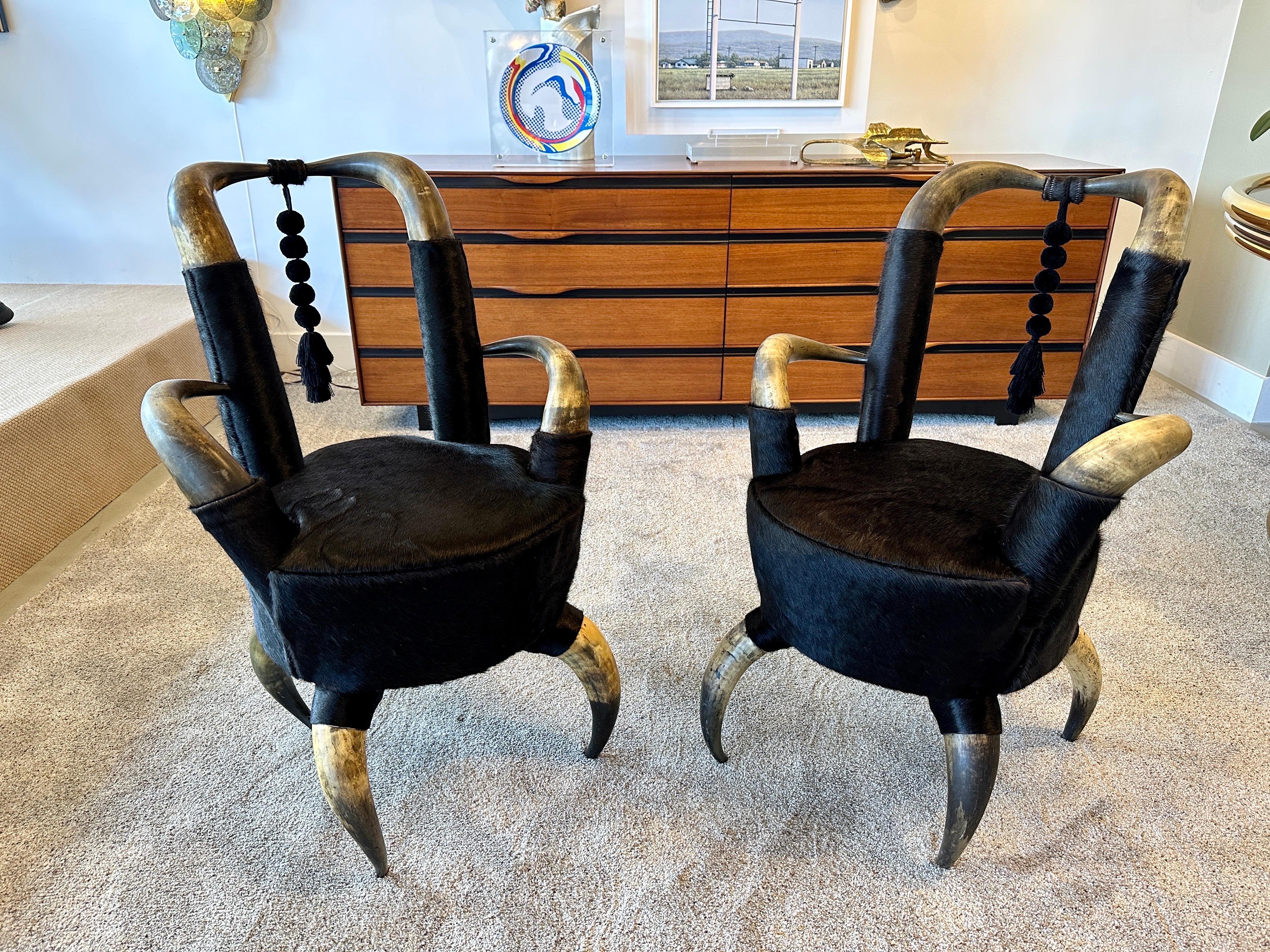 Pair of 19th Century Steer Horn Side Chairs In Good Condition For Sale In East Hampton, NY
