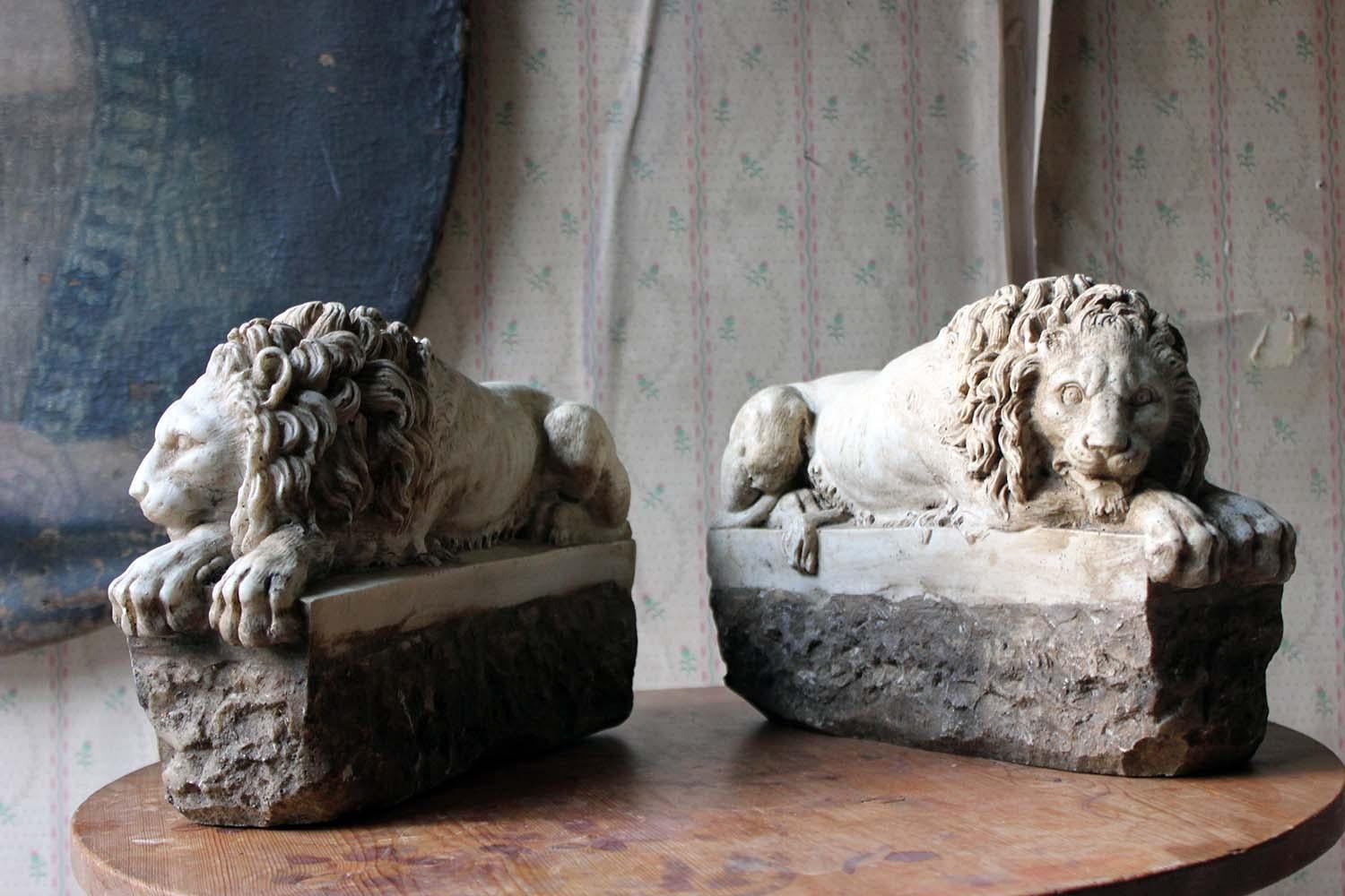 Ein Paar Steinlöwen aus dem 19. Jahrhundert, nach Antonio Canova 6