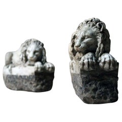 Paire de lions en pierre du 19ème siècle, d'après Antonio Canova