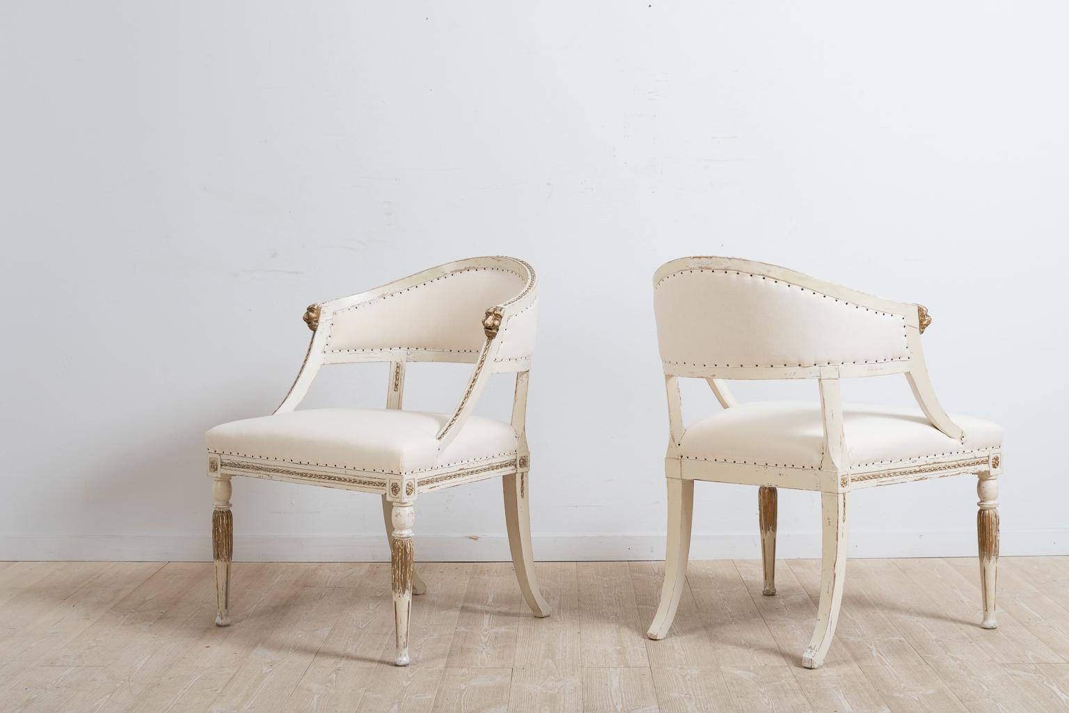 Pair of 19th Century Swedish Barrel Back Armchairs In Good Condition In Kramfors, SE