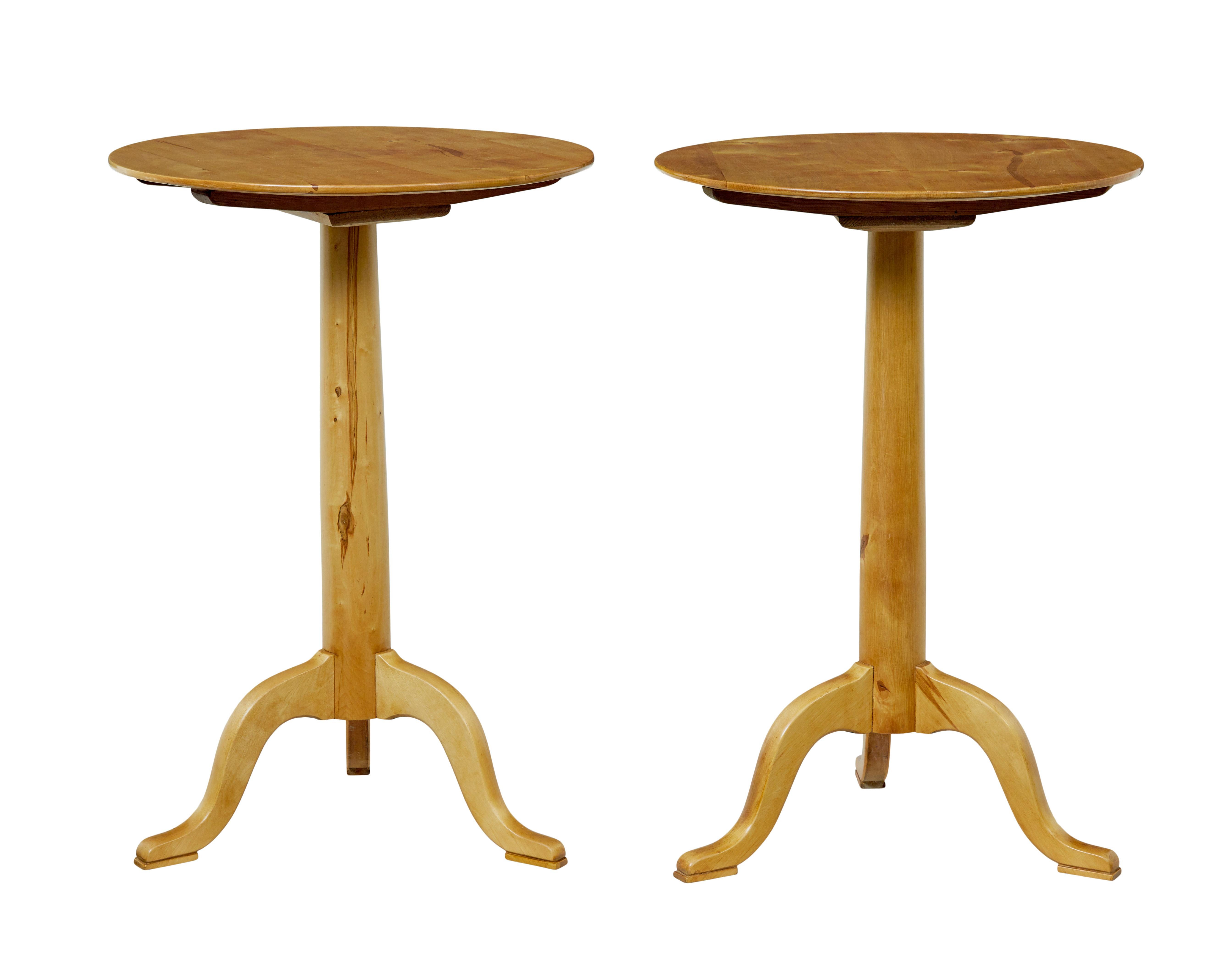 Pair of 19th century Swedish birch side tables In Good Condition For Sale In Debenham, Suffolk