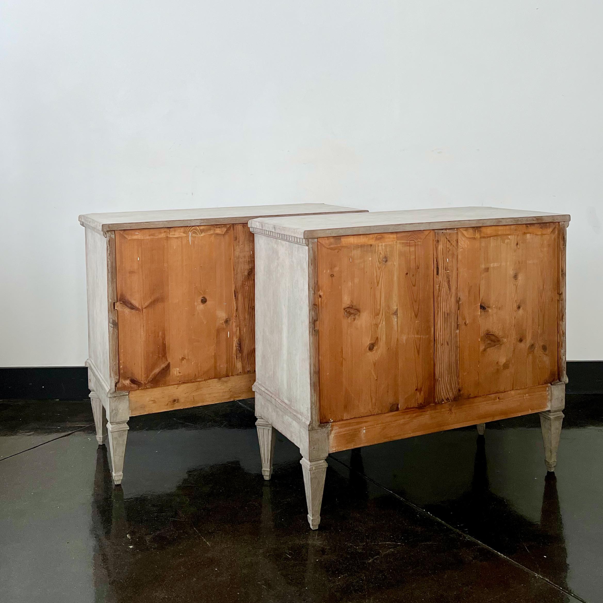 Pair of 19th Century Swedish Chest of Drawers In Good Condition For Sale In Charleston, SC