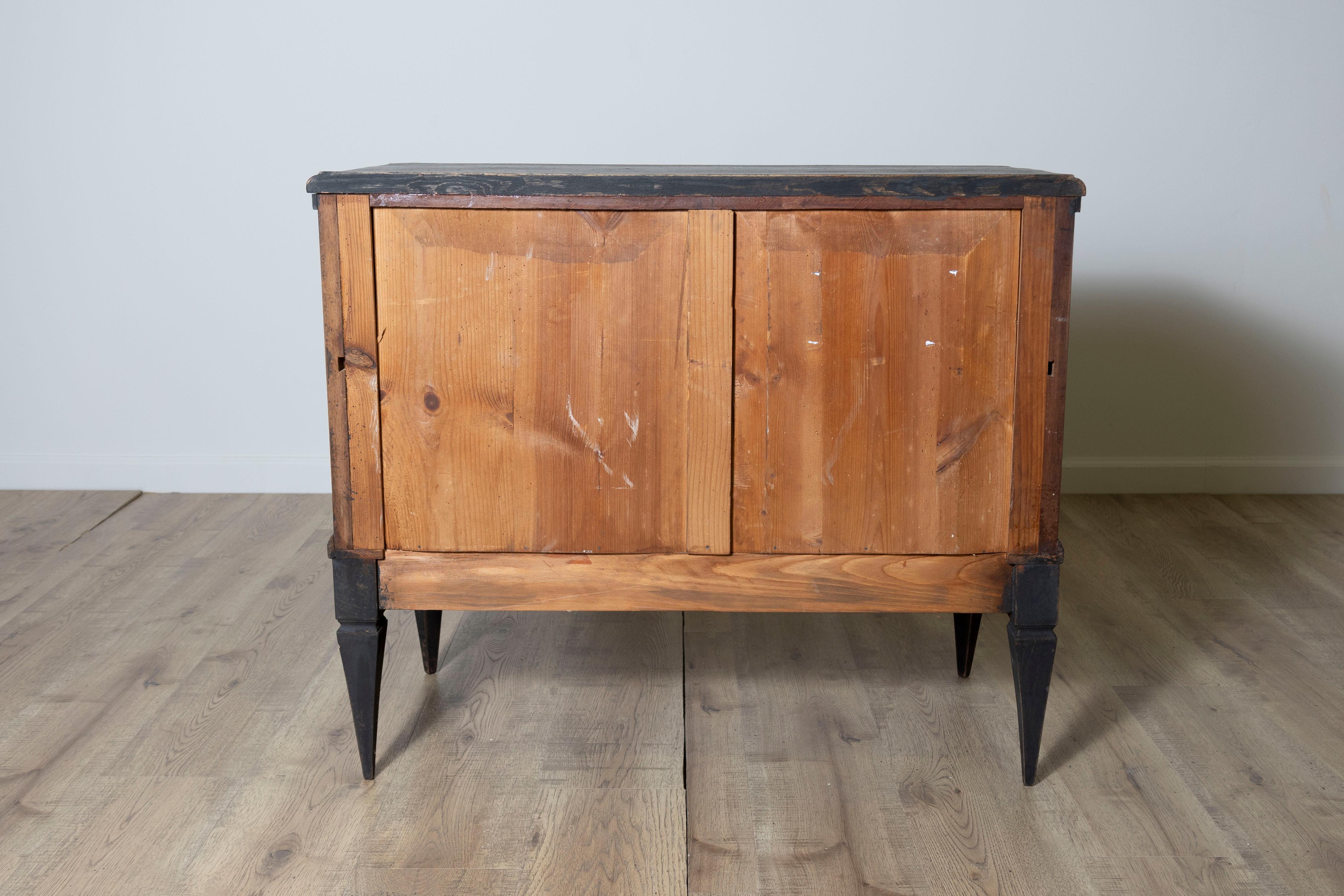 Pair of 19th Century Swedish Chests of Drawers 5