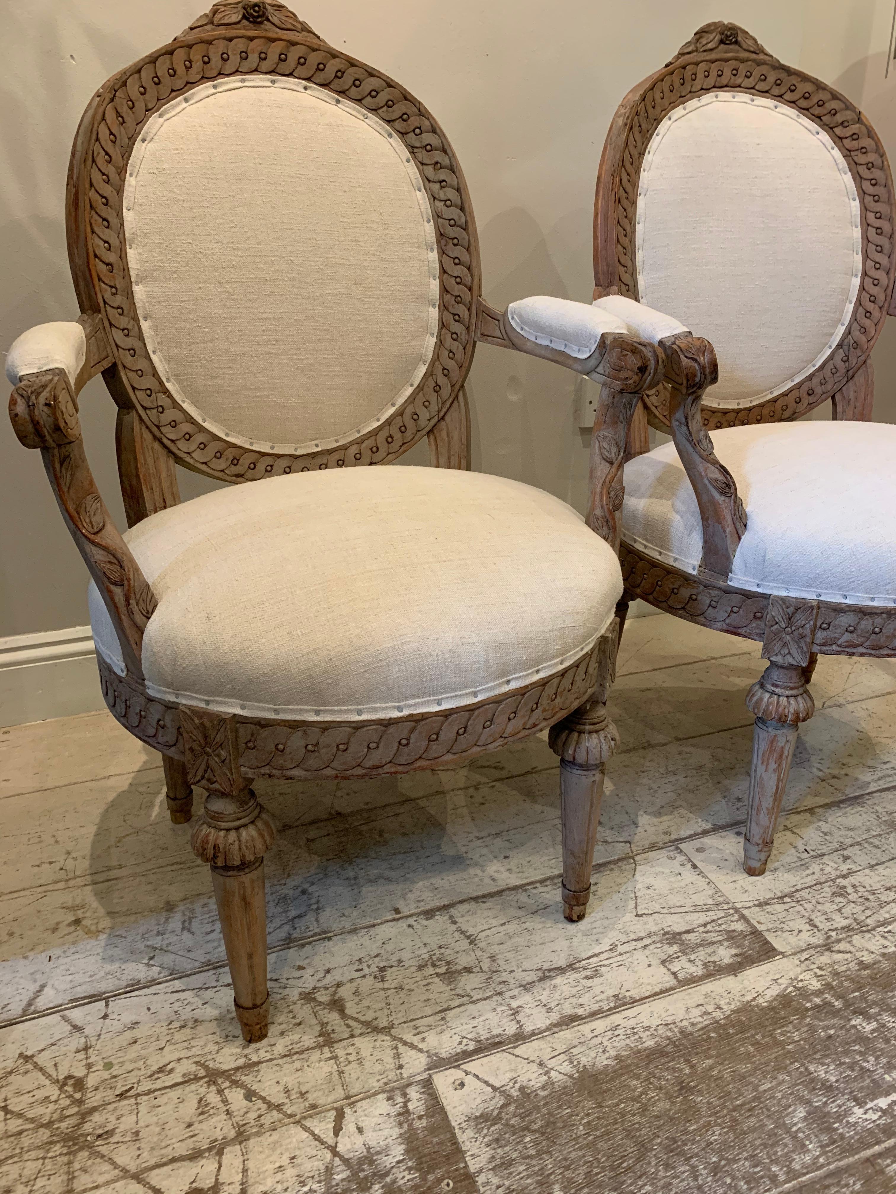 Pair of 19th Century Swedish Decorative Armchairs with French Linen Fabric In Good Condition In London, GB