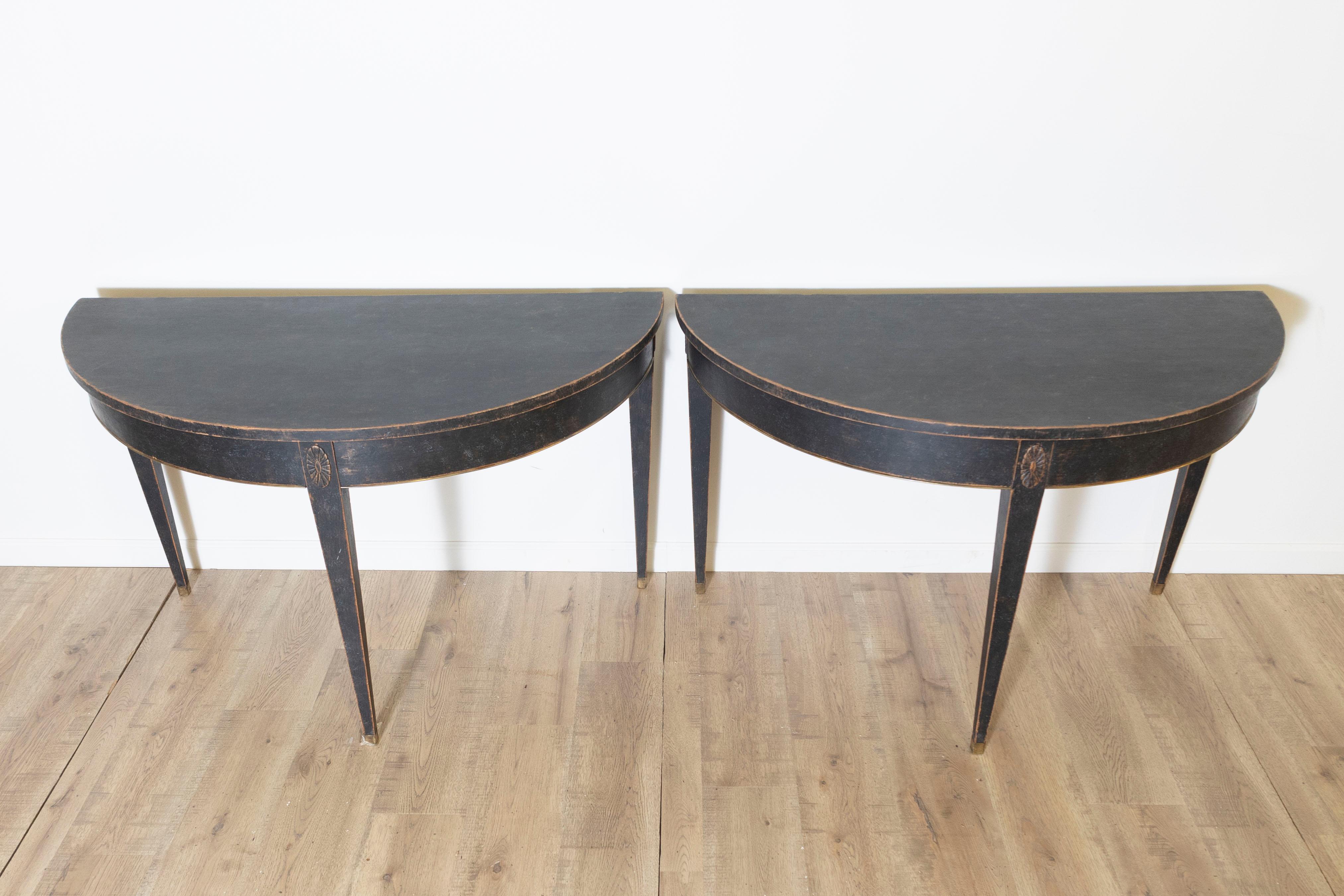 Gustavian Pair of 19th Century Swedish Demi Lunes Circa 1800 For Sale