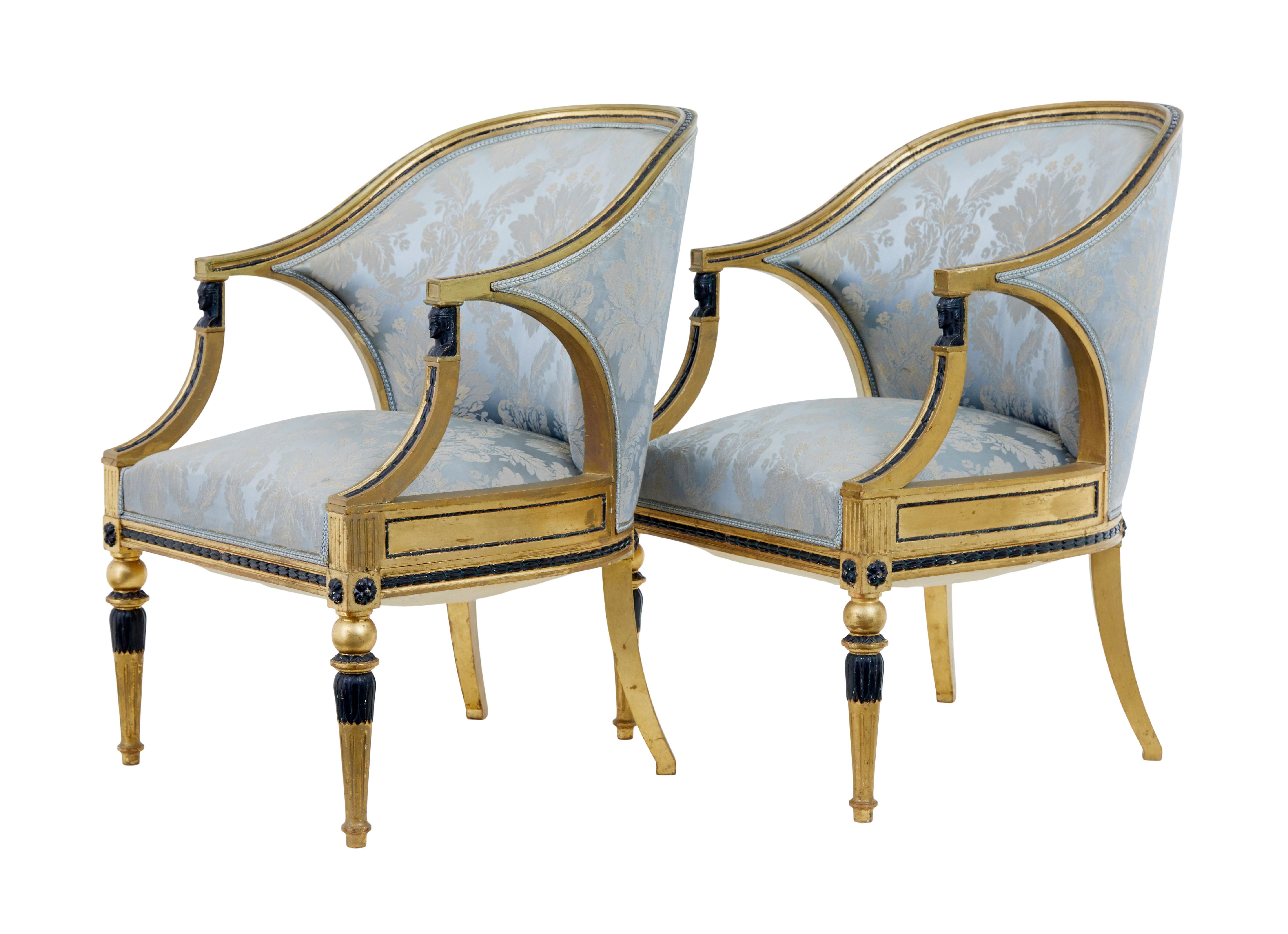 Paar schwedische Gothenburg-Sessel des 19. Jahrhunderts, vergoldet (Handgeschnitzt) im Angebot