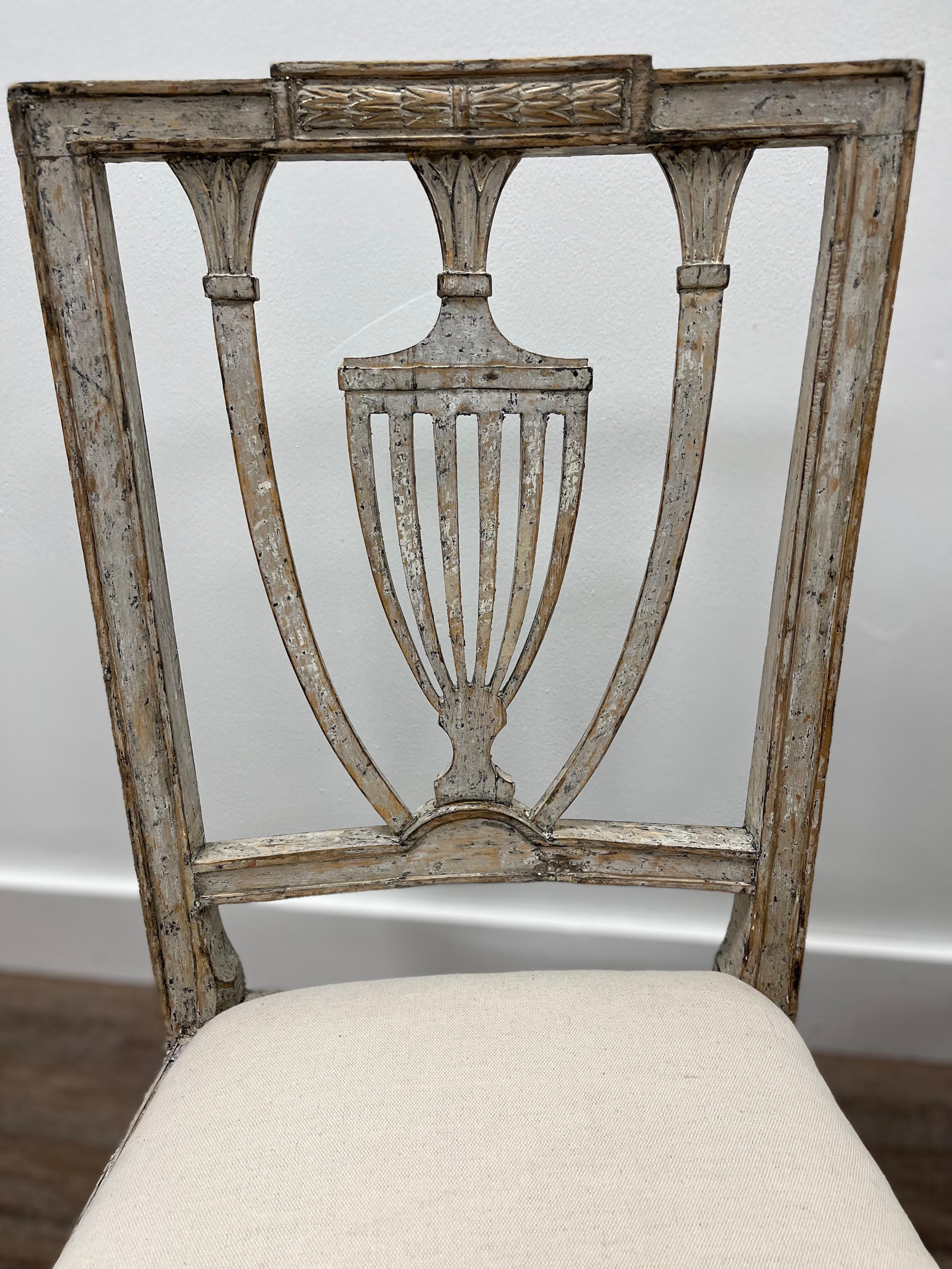 Pair of 19th Century Swedish Gustavian Chairs For Sale 2