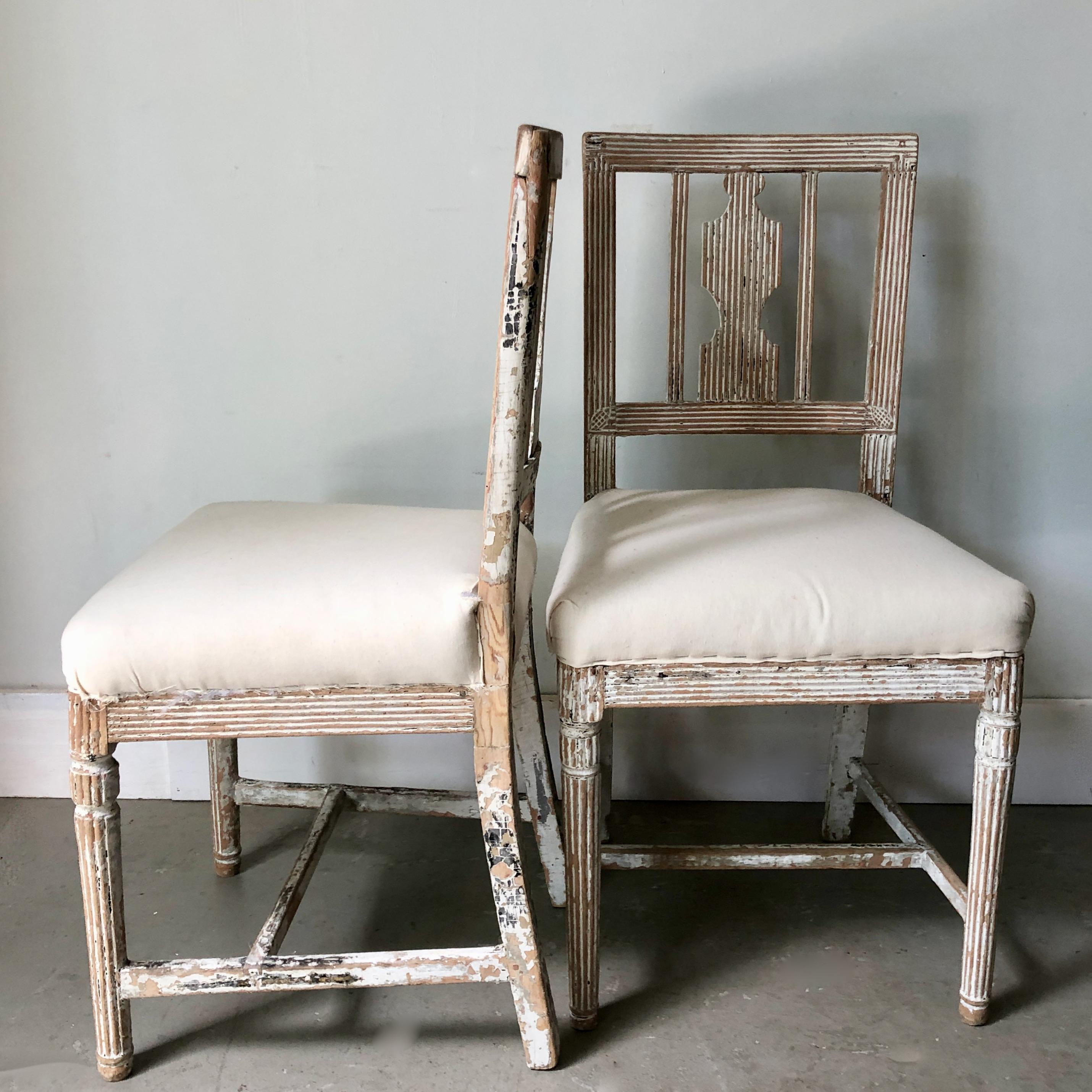 Pair of 19th Century Swedish Gustavian Period Side Chairs In Good Condition In Charleston, SC