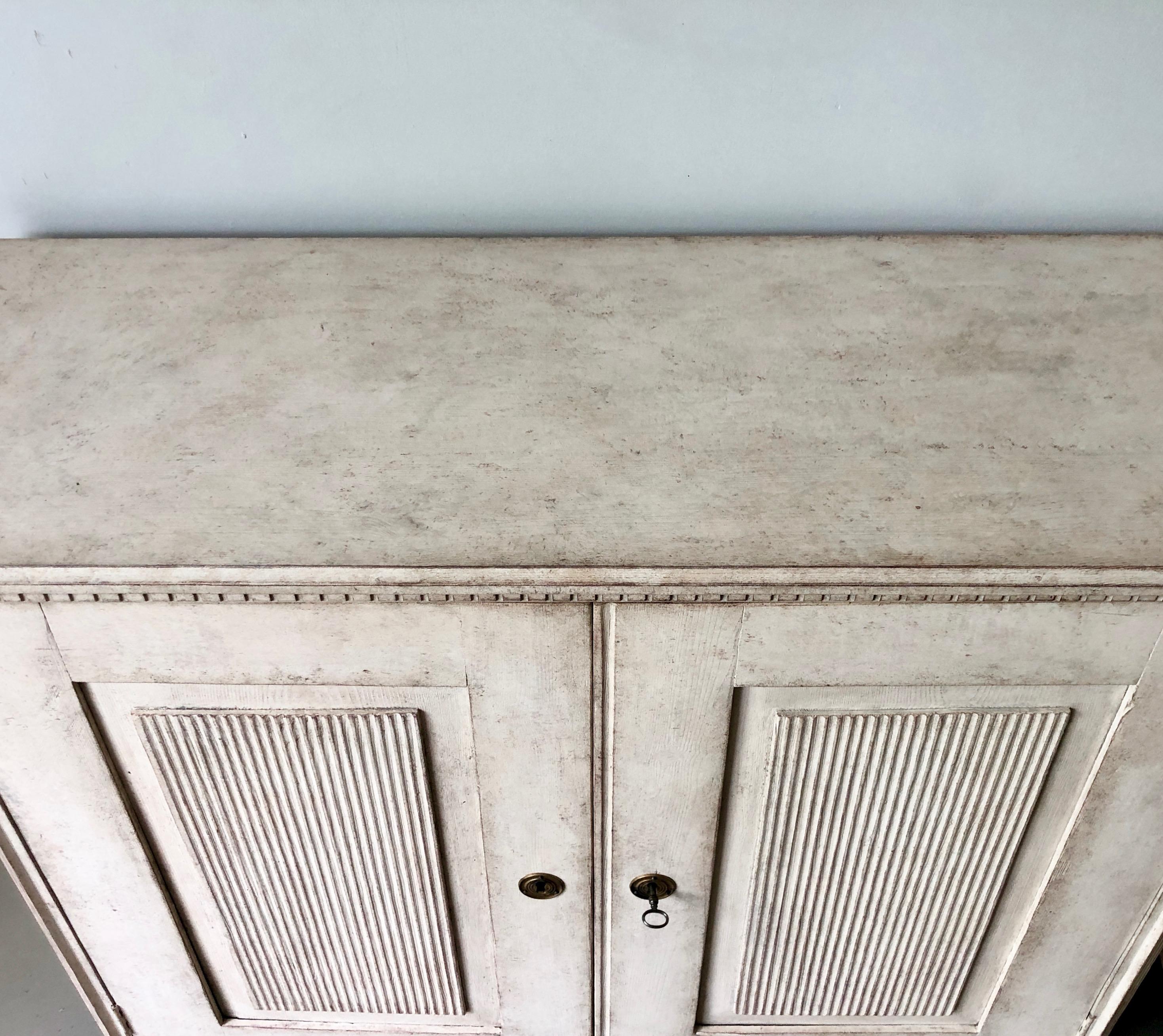 Pair of 19th Century Swedish Gustavian Sideboards In Good Condition In Charleston, SC