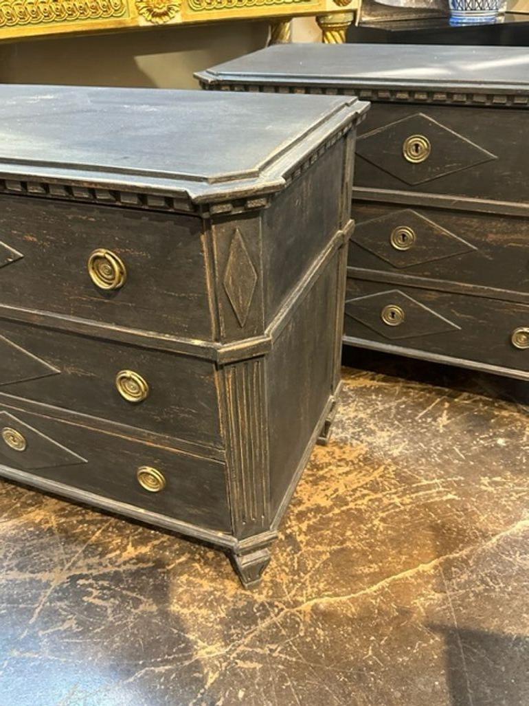 Pair of 19th Century Swedish Neo-Classical Painted Commodes In Good Condition In Dallas, TX