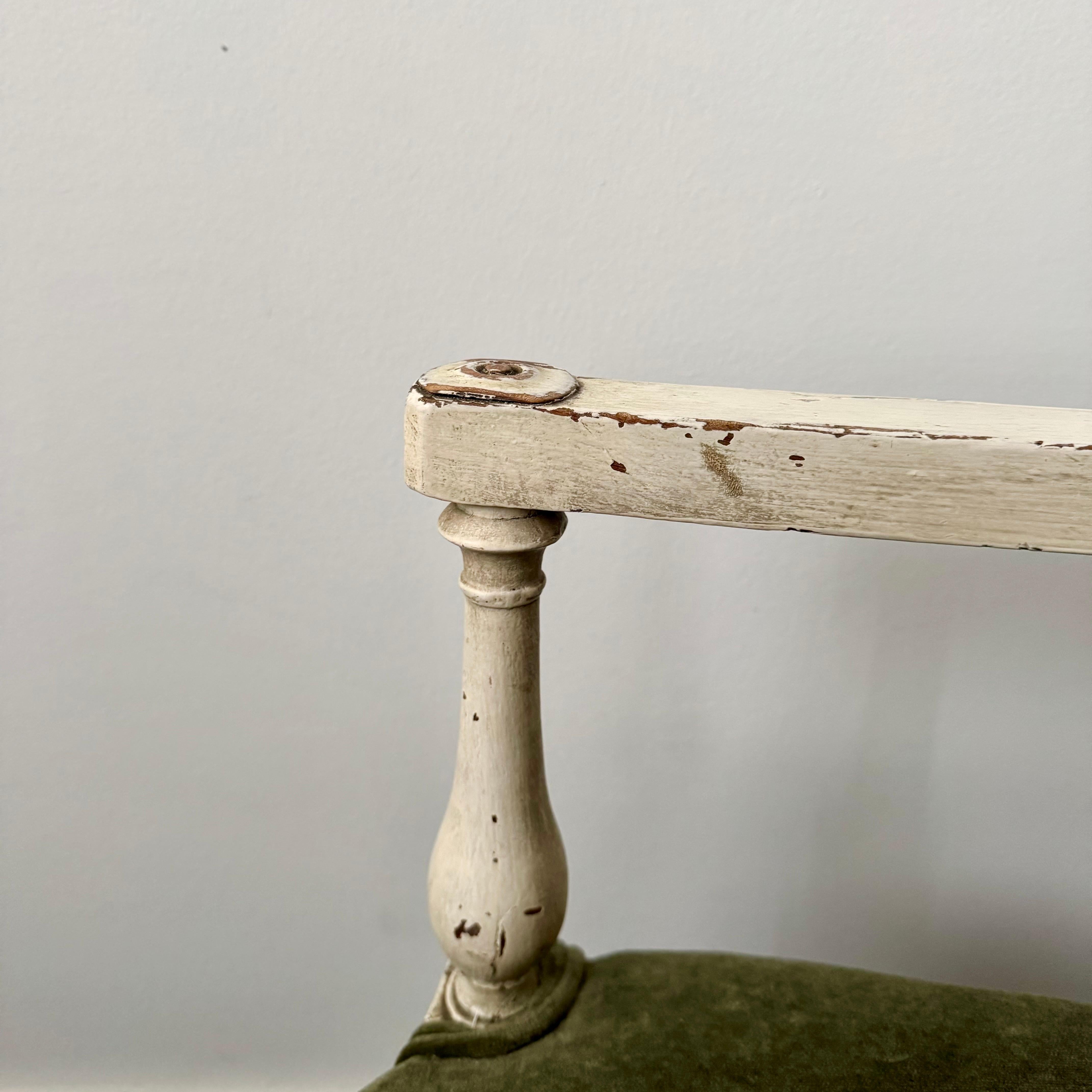 Coppia di poltrone neoclassiche svedesi del XIX secolo in vendita 8
