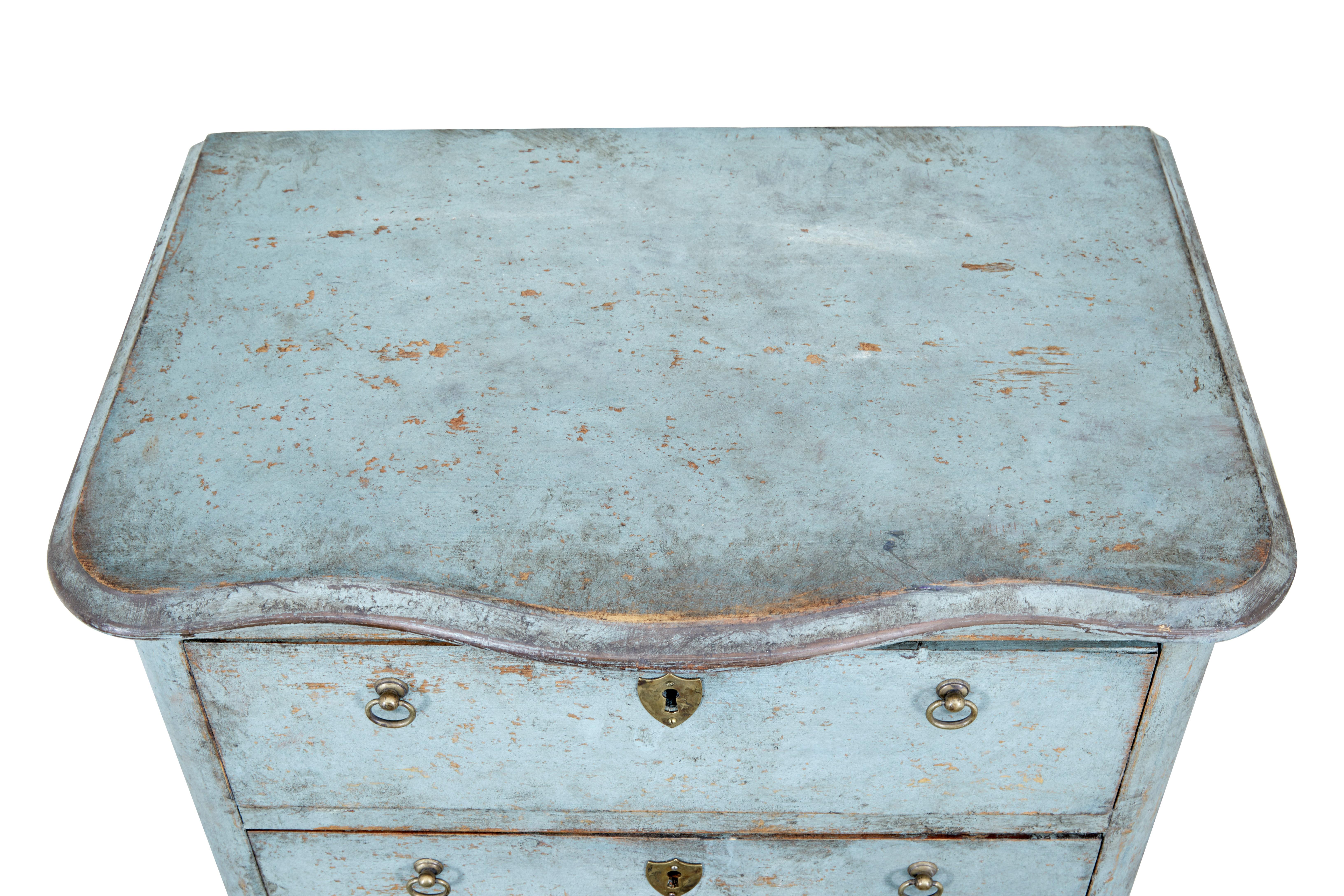 Pair of 19th Century Swedish Painted Chest of Drawers 1