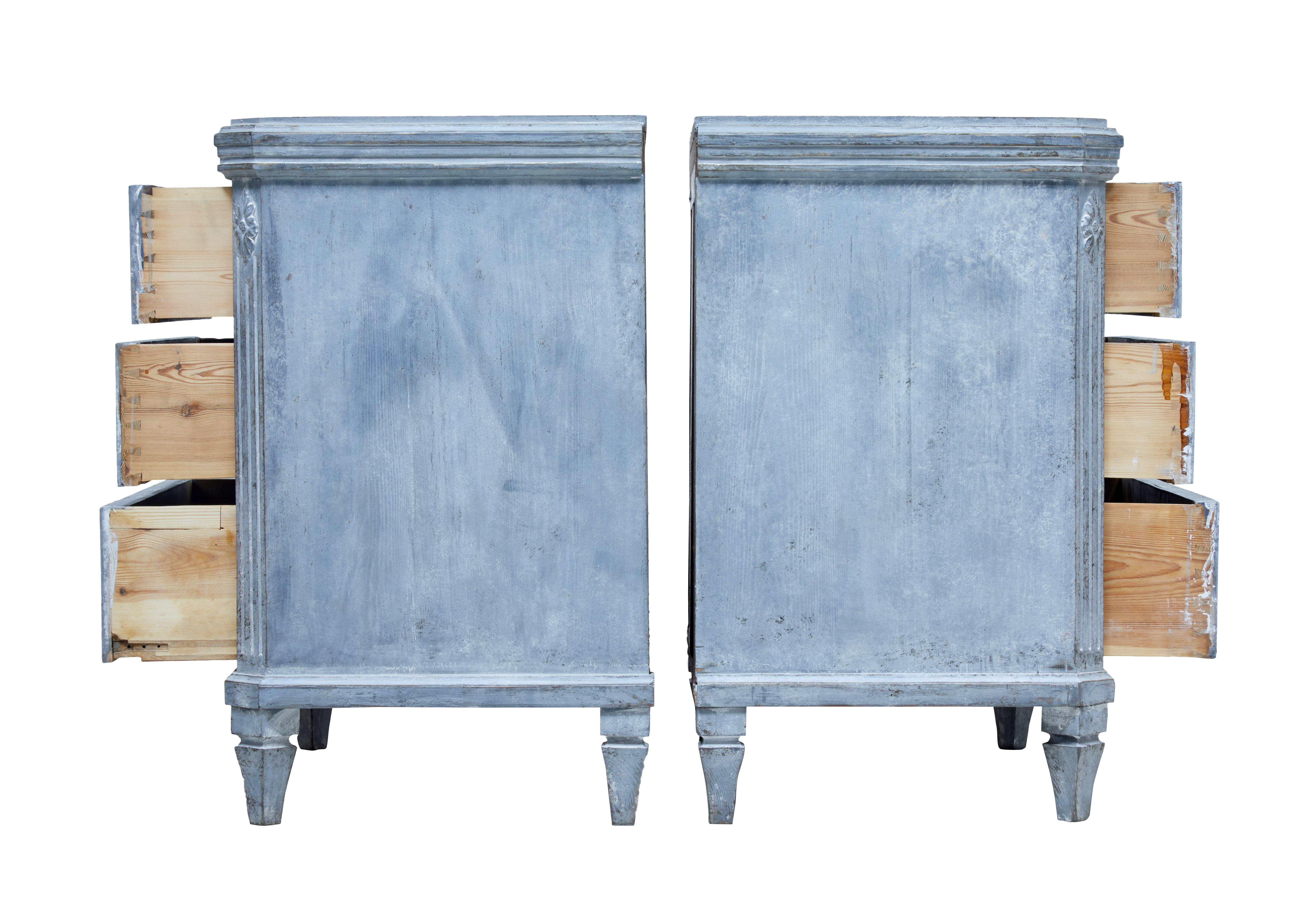 Gustavian Pair of 19th Century Swedish Painted Commodes