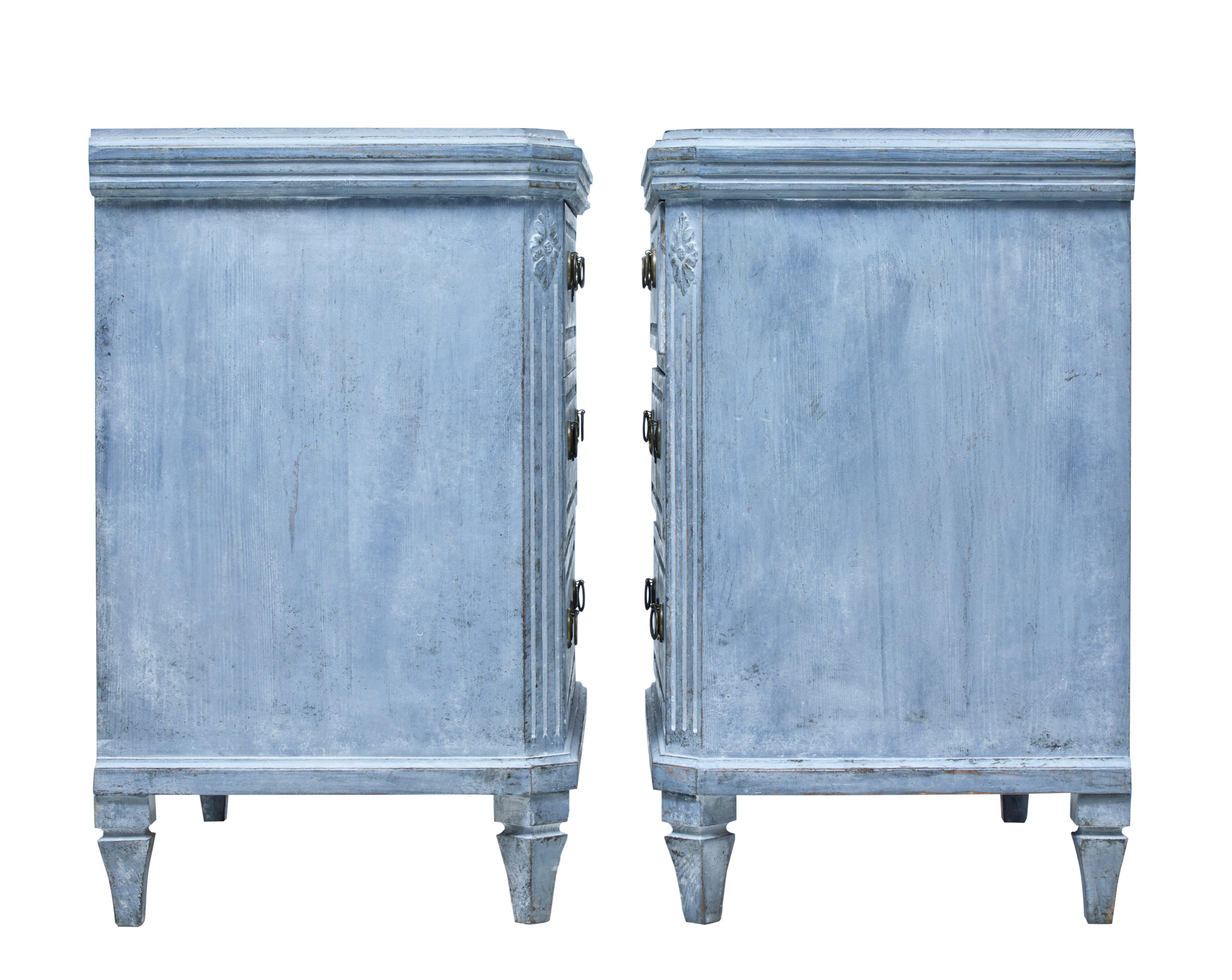 Pair of 19th Century Swedish Painted Commodes In Good Condition In Debenham, Suffolk