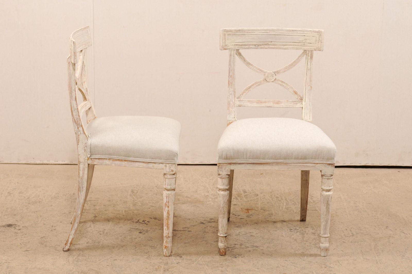 Pair of 19th Century Swedish Period Gustavian Side Chairs w/ Upholstered Seats In Good Condition In Atlanta, GA