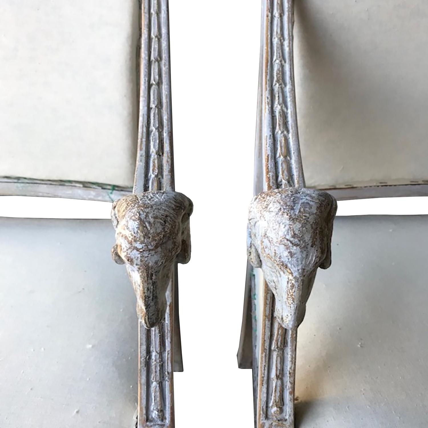 Pair of 19th Century Swedish Ram Head Chairs im Zustand „Gut“ in Tetbury, Gloucestershire
