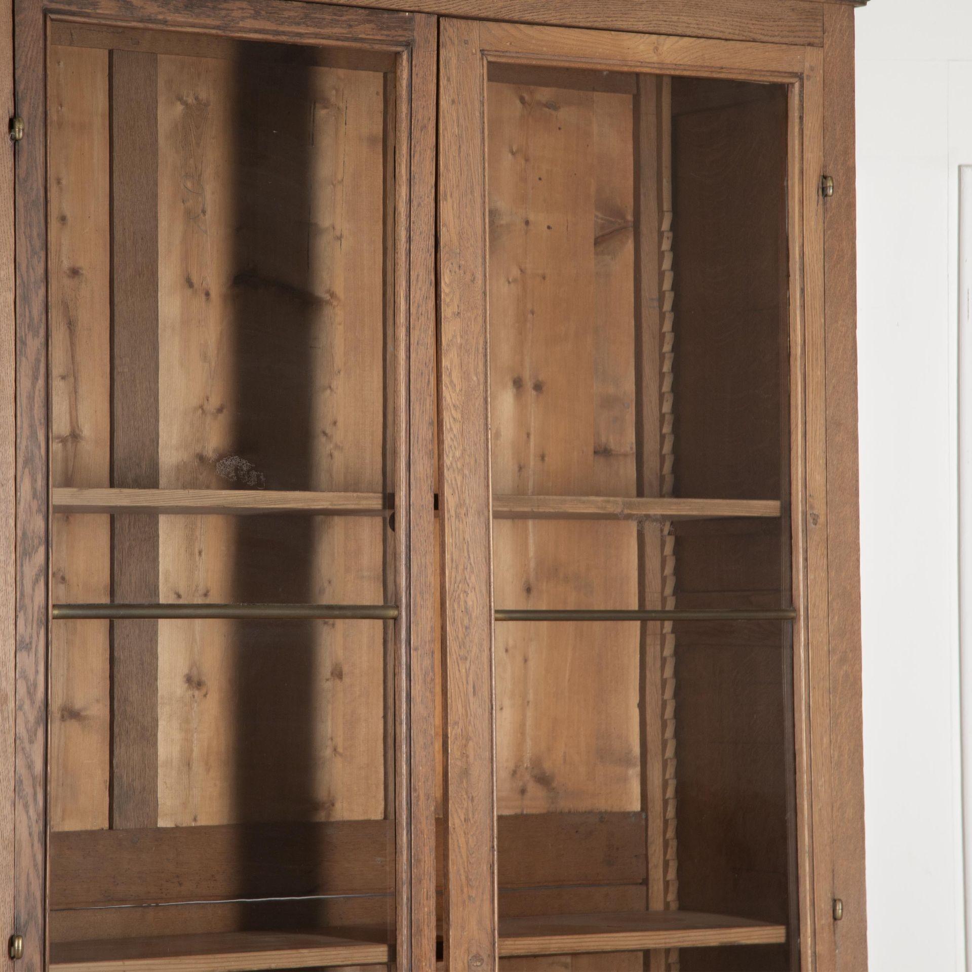 Pair of 19th Century Tall Oak Bookcases 6
