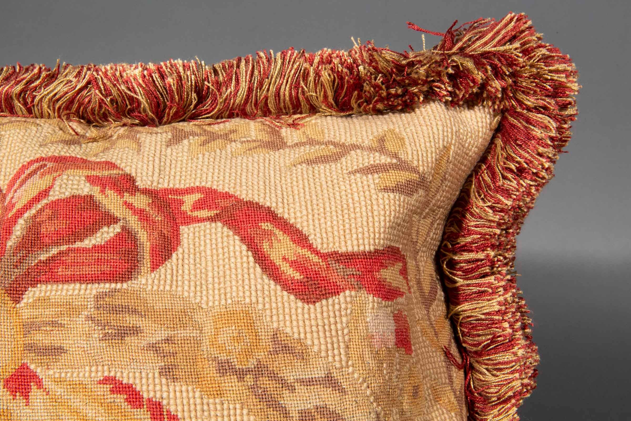 Hand-Woven Pair of 19th Century Tapestry Pillows or Cushions For Sale