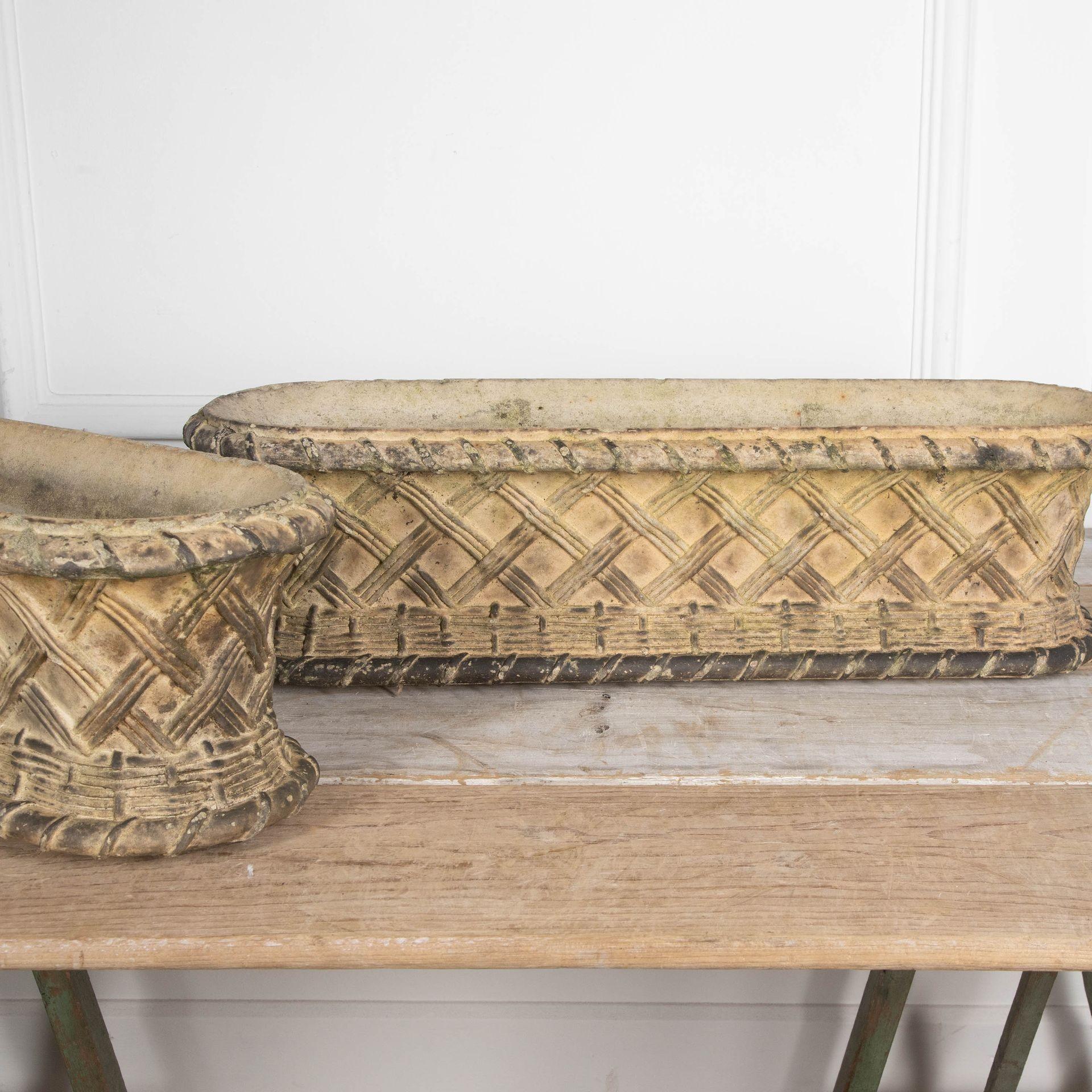 Pair of 19th Century Terracotta Basket Weave Window Boxes In Good Condition In Gloucestershire, GB