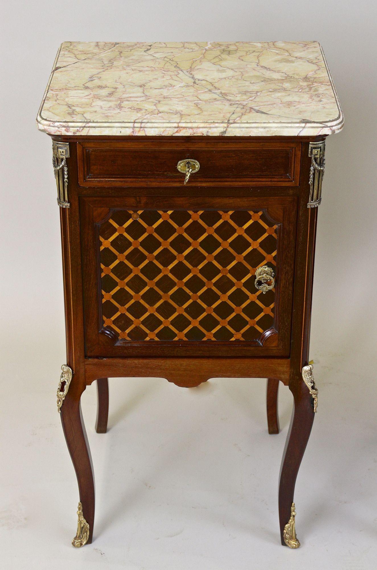 Inlay Pair of 19th Century Transitional Pillar Commodes/ Side Tables, France Ca. 1870 For Sale