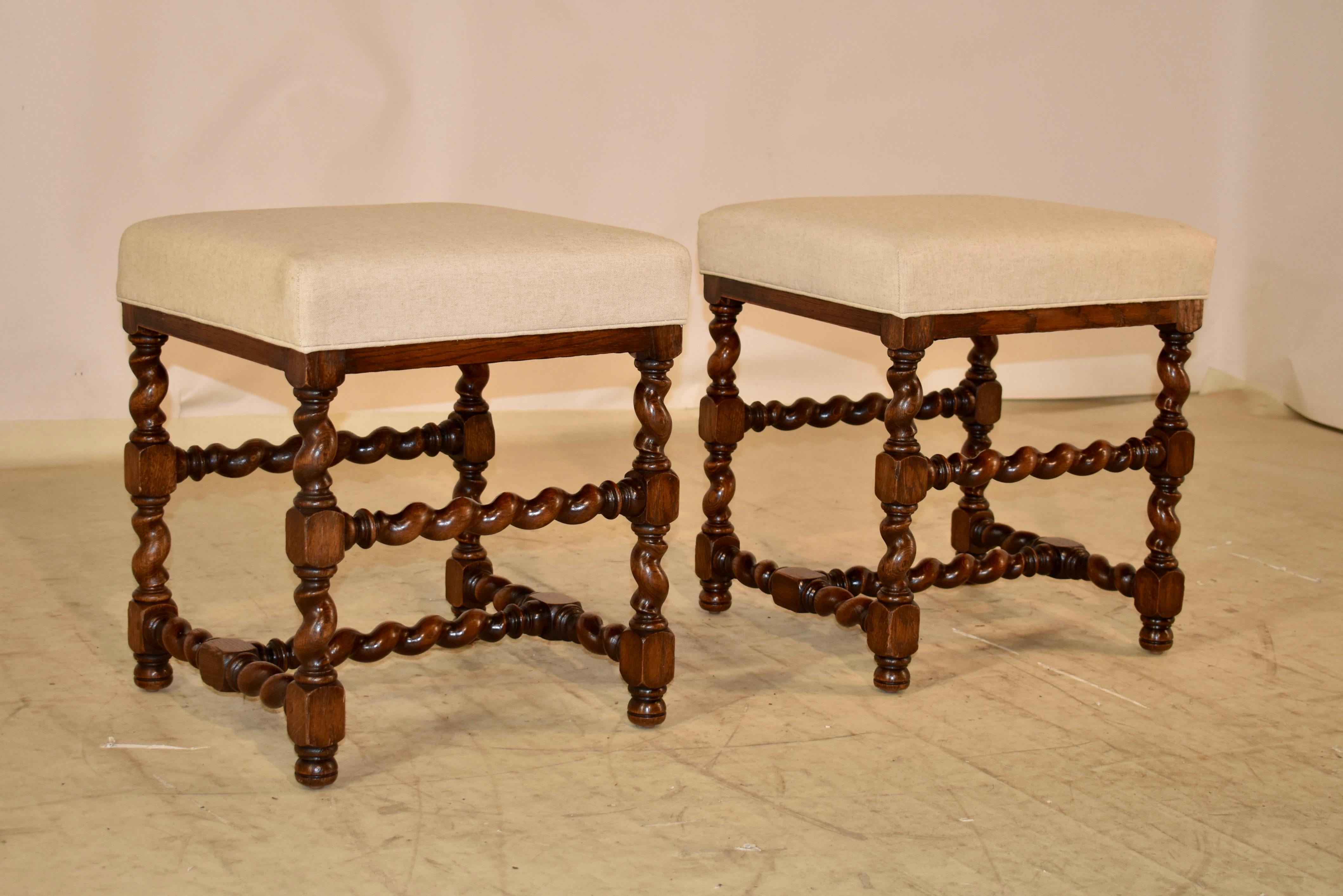 Pair of 19th Century Turned French Stools In Good Condition For Sale In High Point, NC