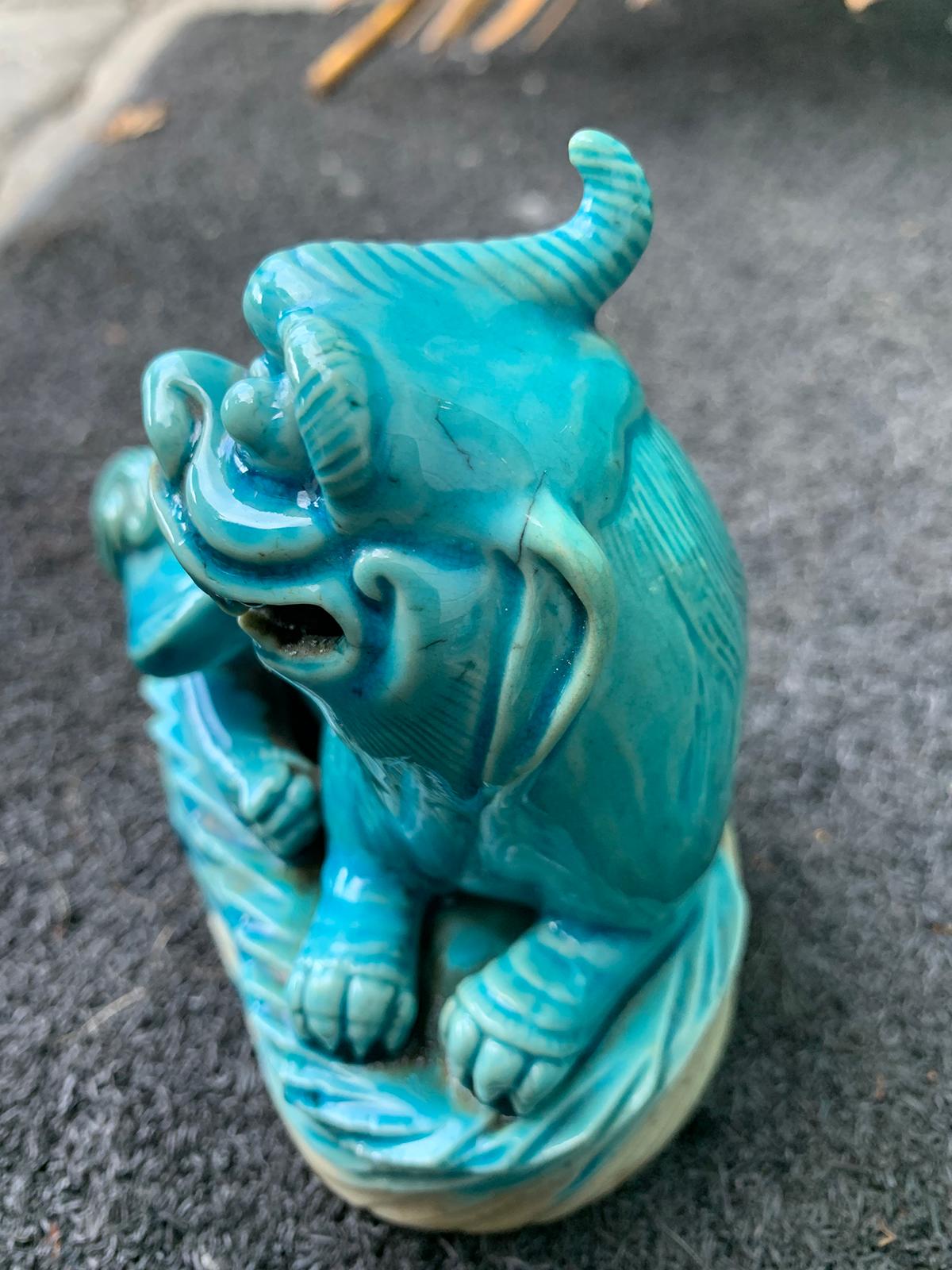 Pair of 19th Century Turquoise Painted Porcelain Foo Dogs For Sale 6